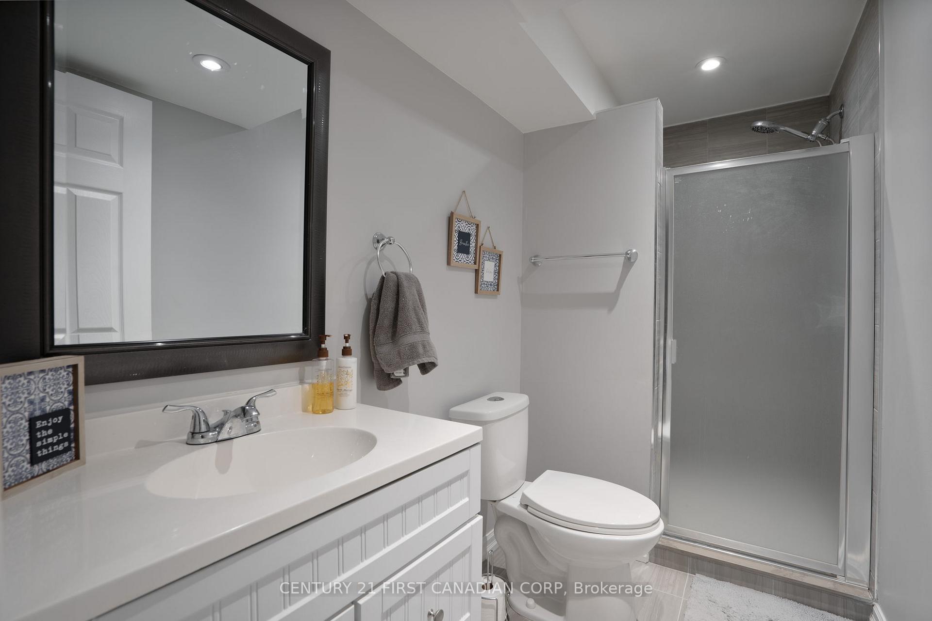 Photo 30 of 11 Valleyview Crescent, Middlesex Centre, Komoka — HOMEH