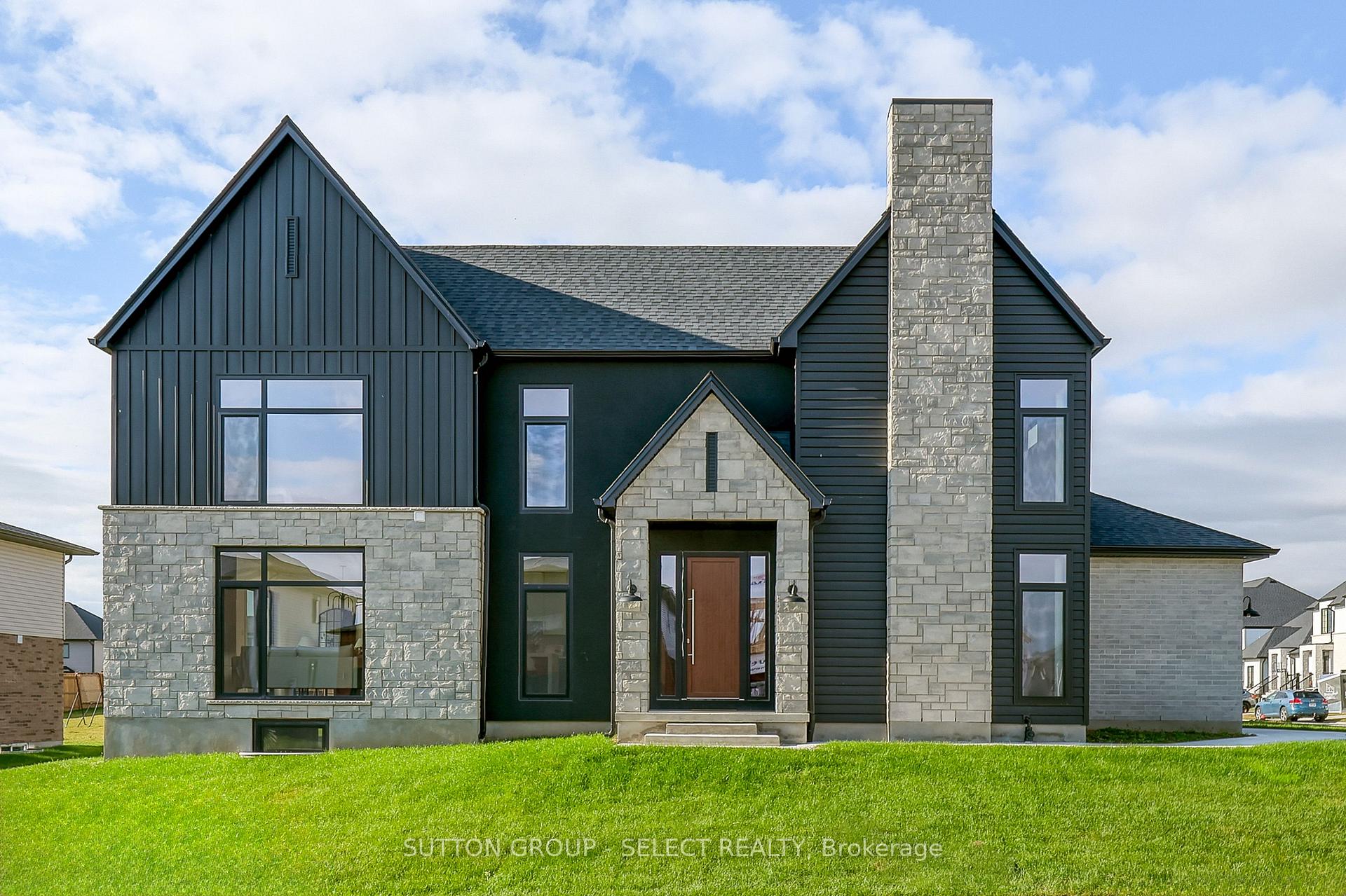 Front of 136 Winlow Way