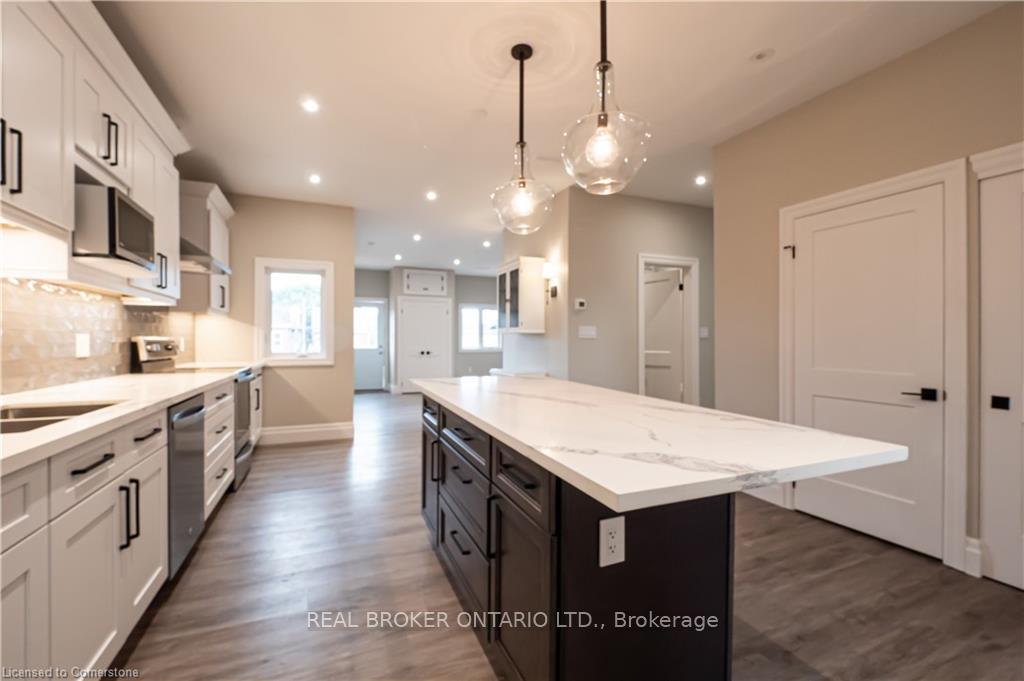Photo 1 of Unit Unit 2, 145 Wellington Street N, Hamilton, Beasley — HOMEH
