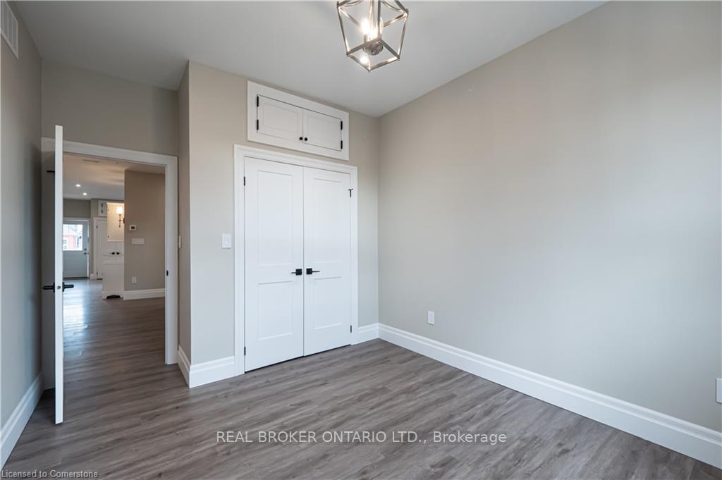 Photo 11 of Unit Unit 2, 145 Wellington Street N, Hamilton, Beasley — HOMEH