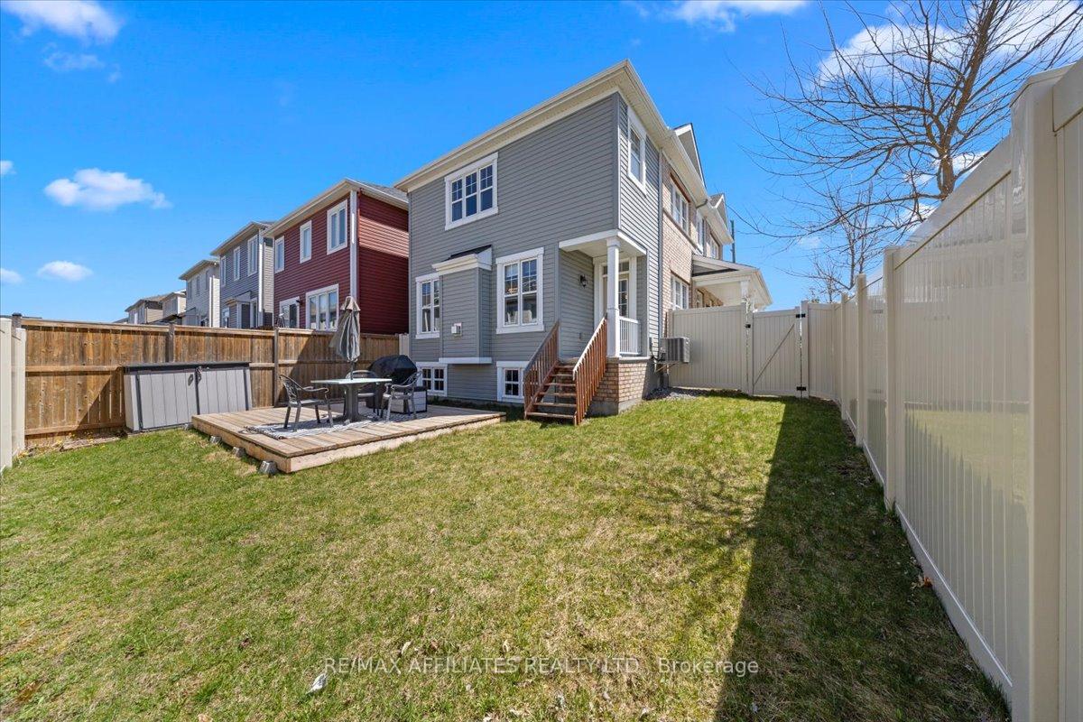 Photo 33 of 929 Shimmerton Circle, Ottawa, Kanata - Emerald Meadows/Trailwest — HOMEH