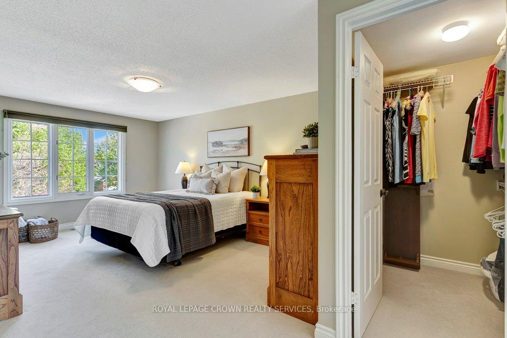 Photo 24 of 208 Michener Crescent, Kitchener — HOMEH