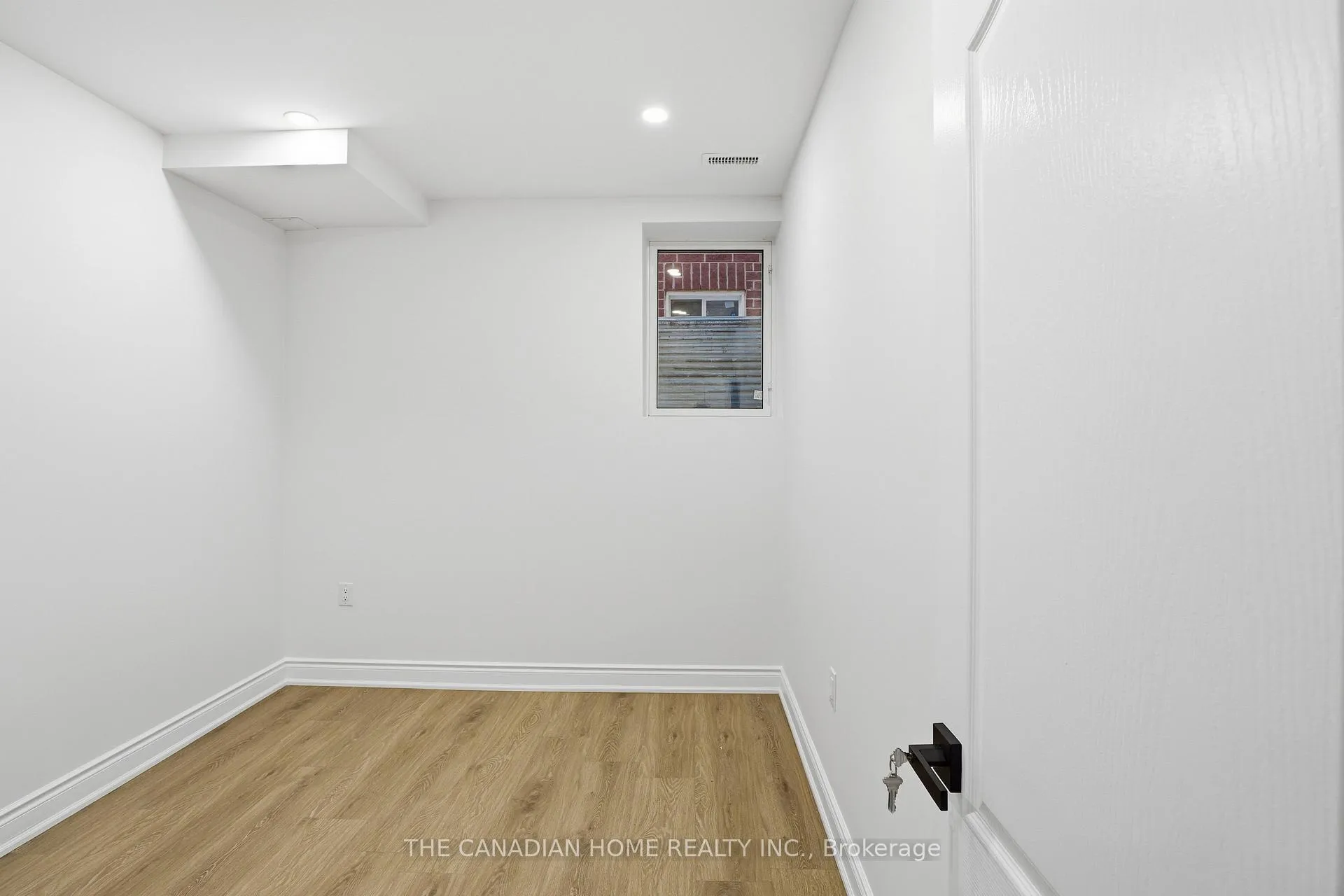 Photo 14 of Unit Basement, 406 Thornborrow Court, Milton, Walker — HOMEH