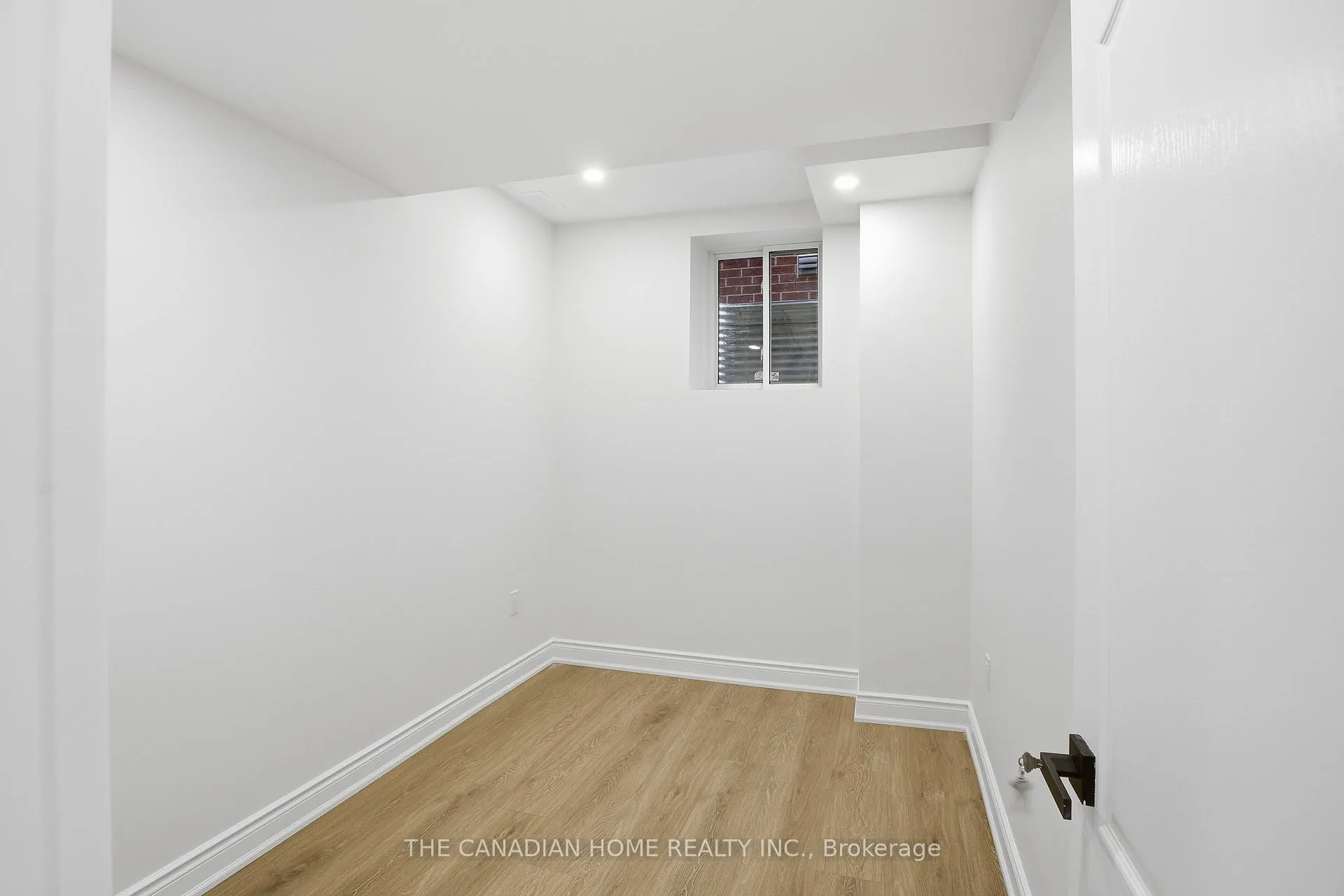 Photo 16 of Unit Basement, 406 Thornborrow Court, Milton, Walker — HOMEH