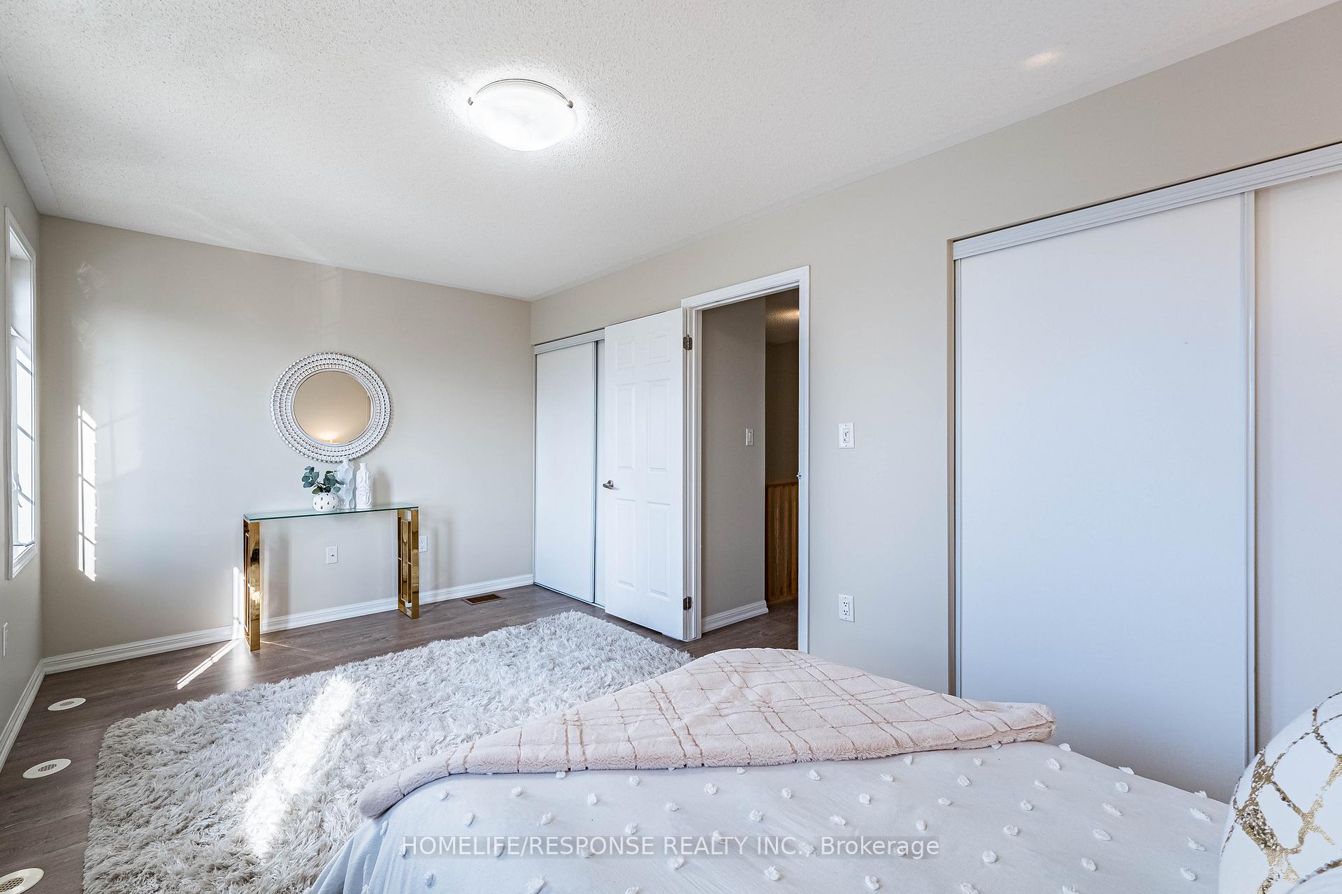 Photo 12 of 941 Hasselfeldt Heights, Milton, Coates — HOMEH