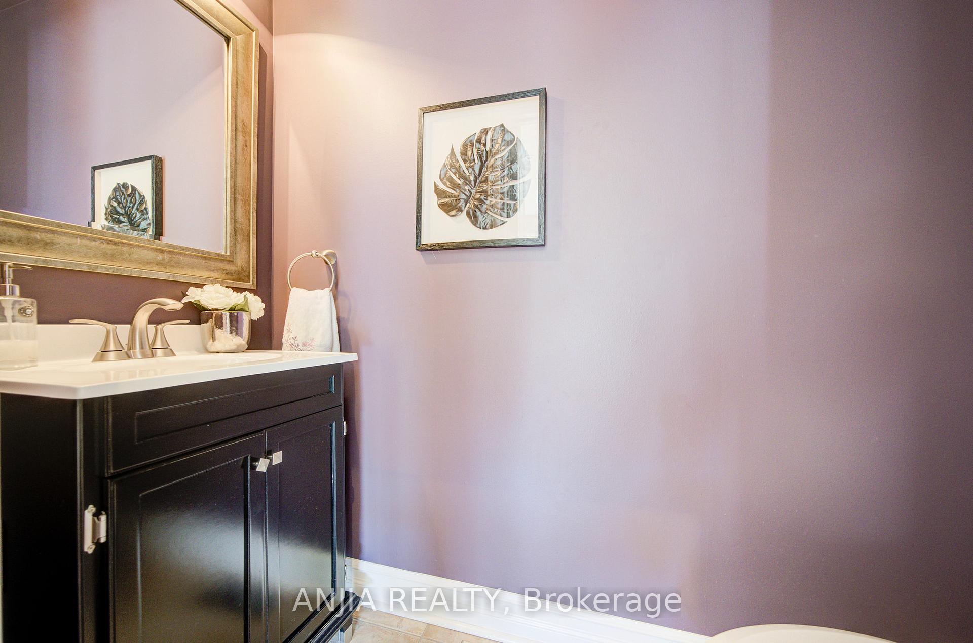 Photo 24 of 13 Kingsmill Court, Markham, Greensborough — HOMEH