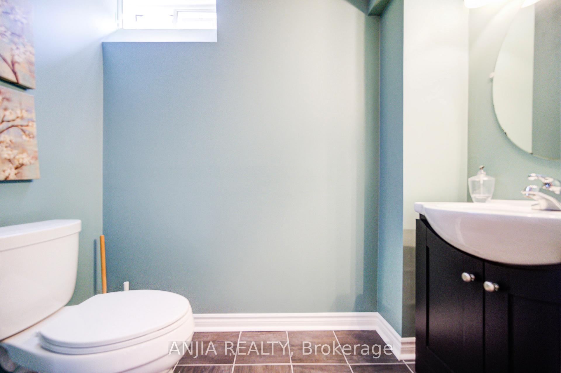 Photo 47 of 13 Kingsmill Court, Markham, Greensborough — HOMEH