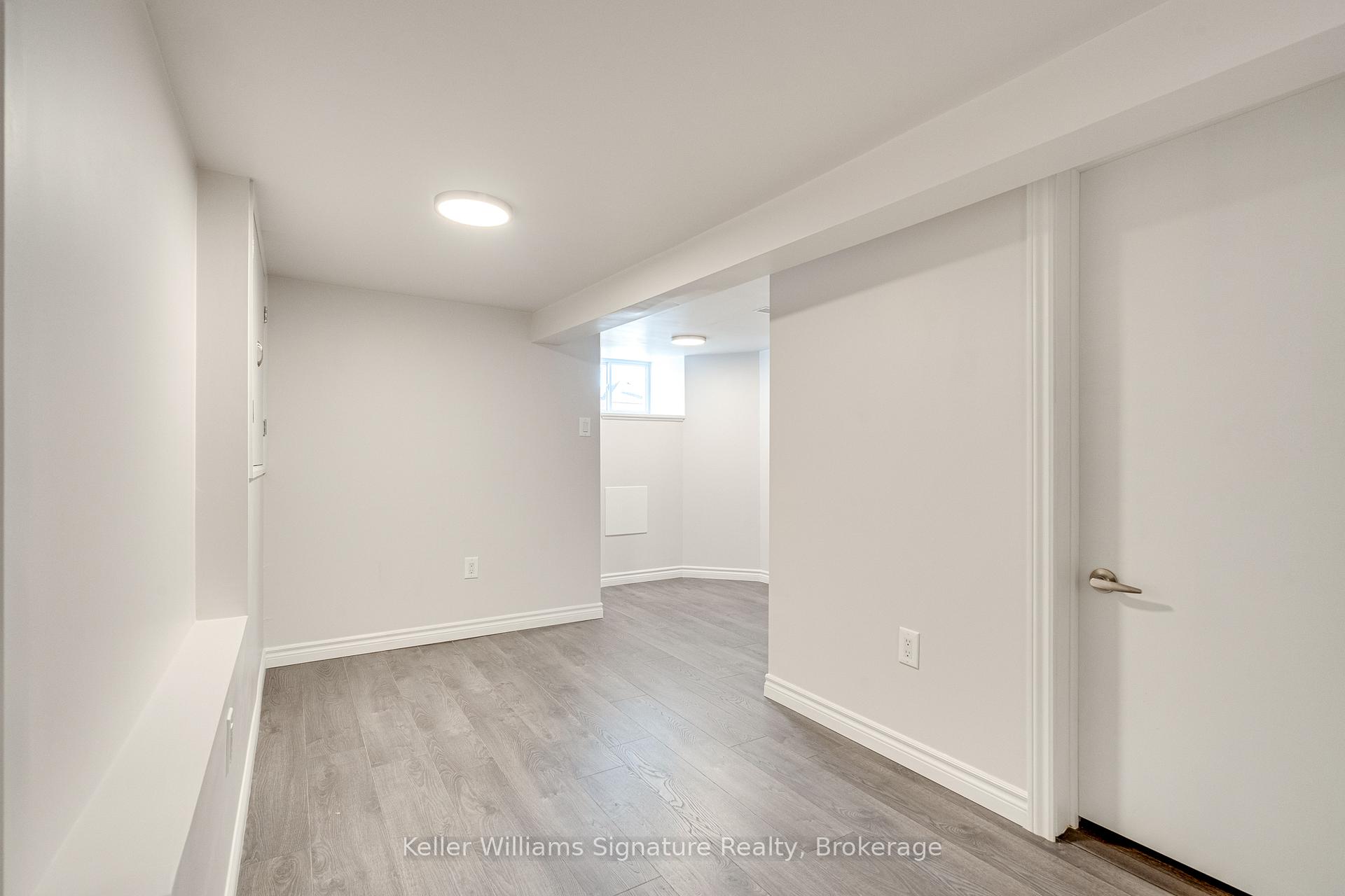 Photo 4 of Unit 1, 460 King William Street, Hamilton, Landsdale — HOMEH