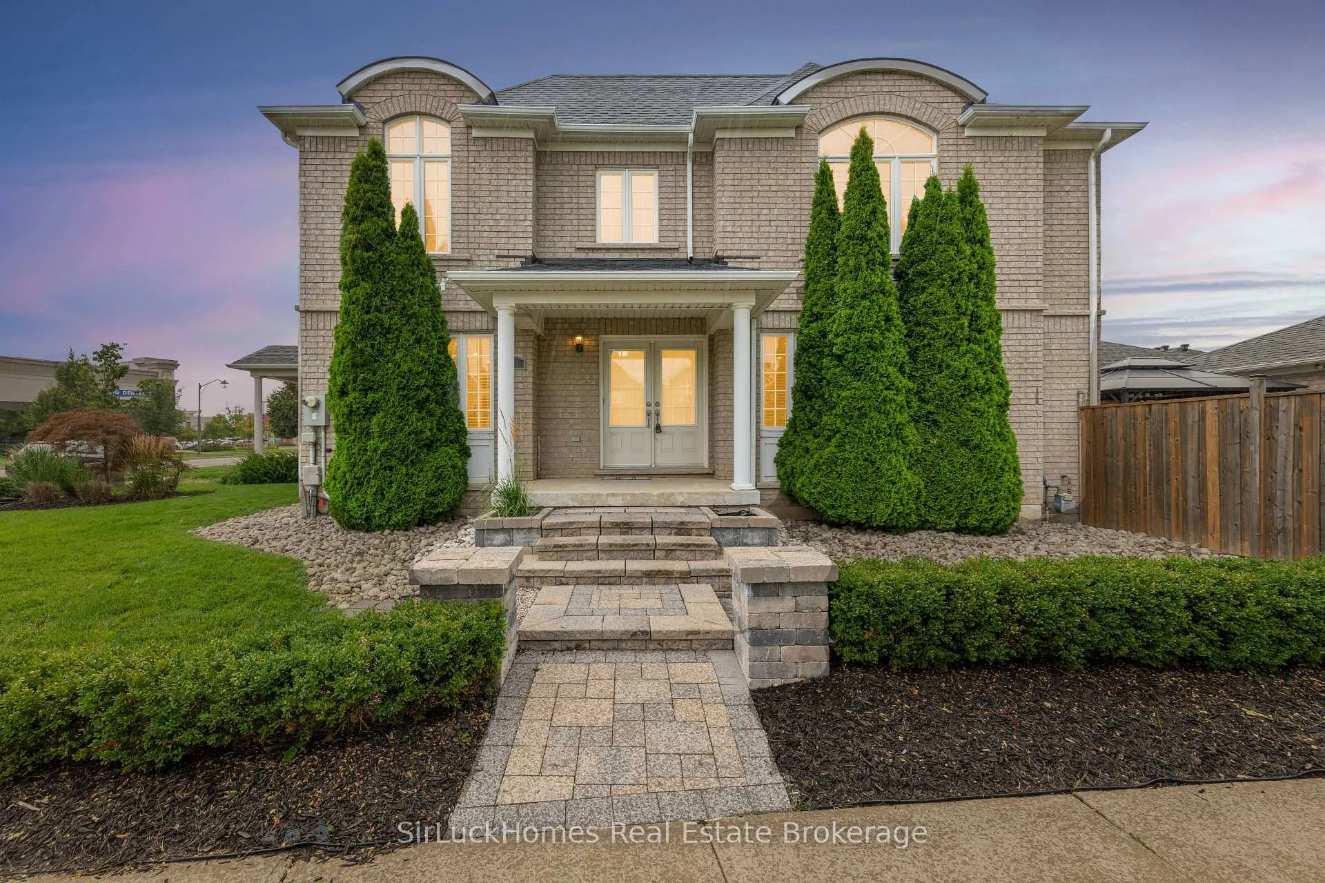Photo 50 of 1 Lily Lane, Halton Hills, Georgetown — HOMEH