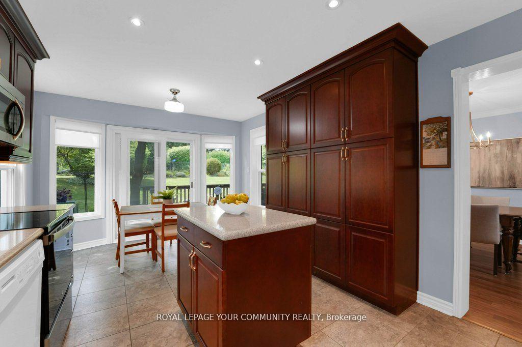 Photo 19 of 25 Hare Court, Markham, Markham Village — HOMEH