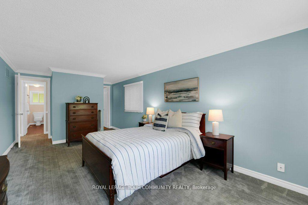 Photo 30 of 25 Hare Court, Markham, Markham Village — HOMEH
