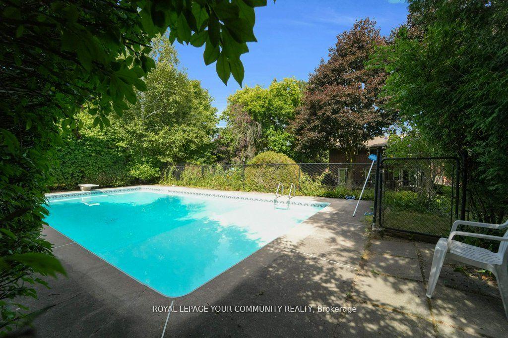 Photo 36 of 25 Hare Court, Markham, Markham Village — HOMEH