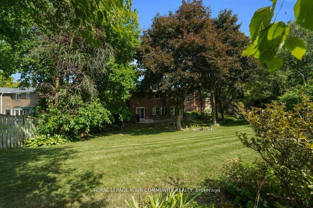 Photo 41 of 25 Hare Court, Markham, Markham Village — HOMEH