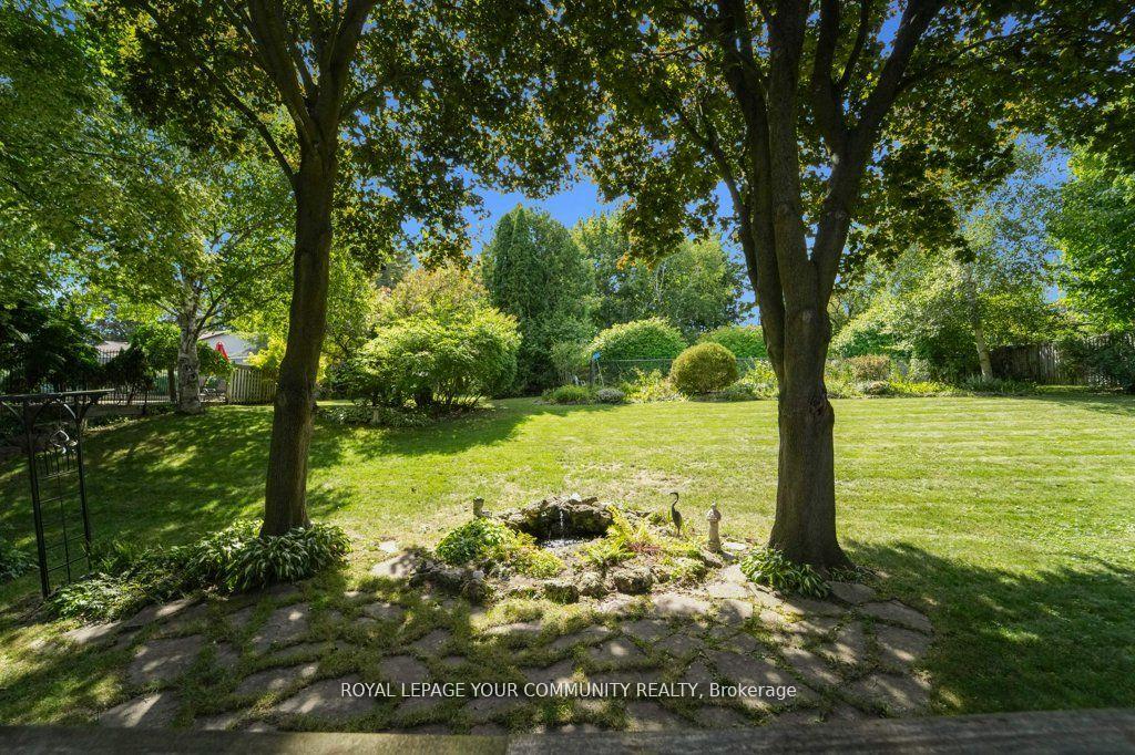 Photo 48 of 25 Hare Court, Markham, Markham Village — HOMEH