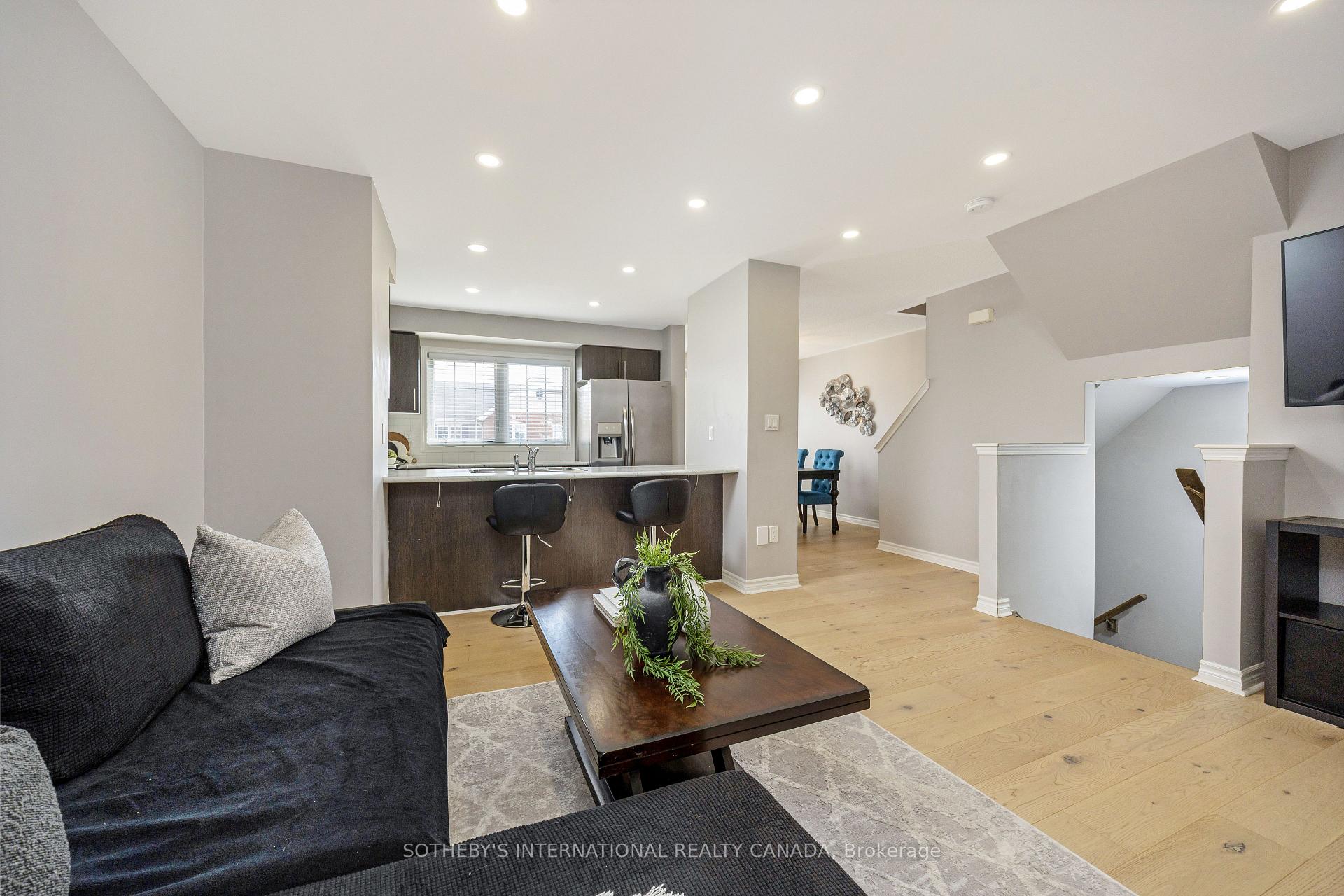 Photo 12 of 1619 Gainer Crescent, Milton, Clarke — HOMEH