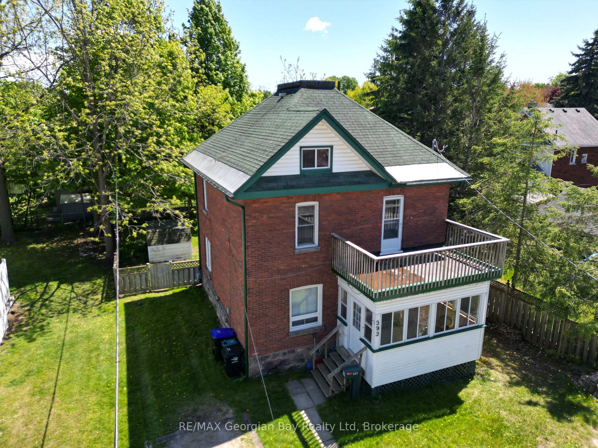 Photo 2 of 393 Hannah Street, Midland — HOMEH