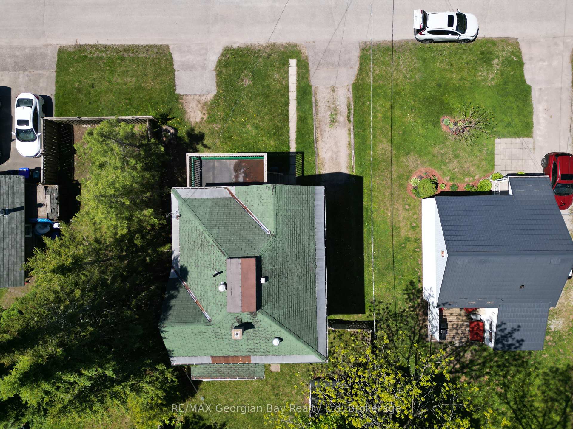 Photo 9 of 393 Hannah Street, Midland — HOMEH