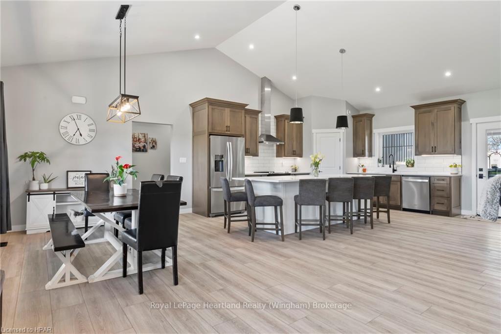 Photo 11 of 51 Highland Road, Minto — HOMEH