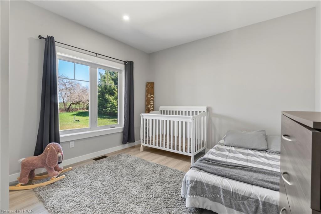 Photo 22 of 51 Highland Road, Minto — HOMEH