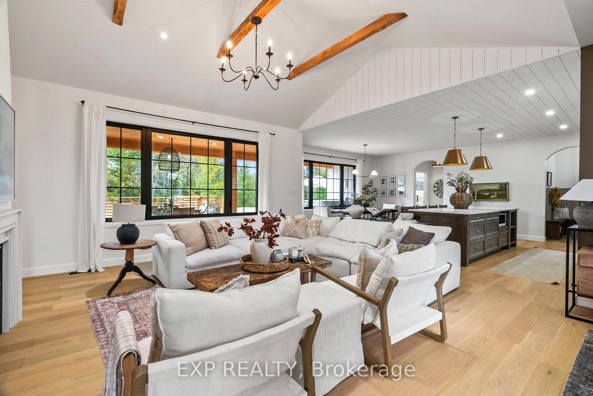 Photo 8 of 63 Regency Drive, Minto — HOMEH
