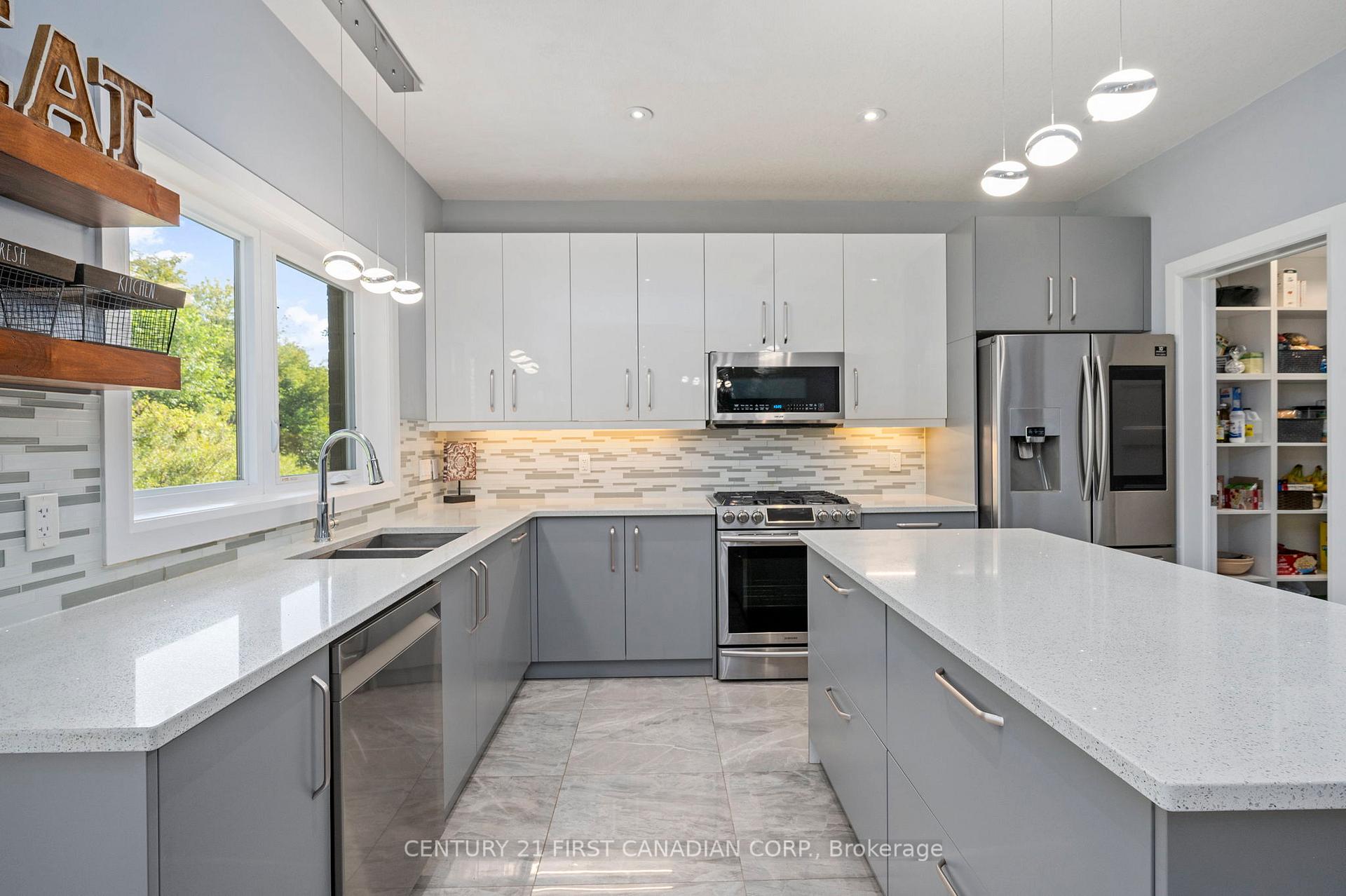 Photo 9 of 195 Union Avenue, Middlesex Centre, Komoka — HOMEH