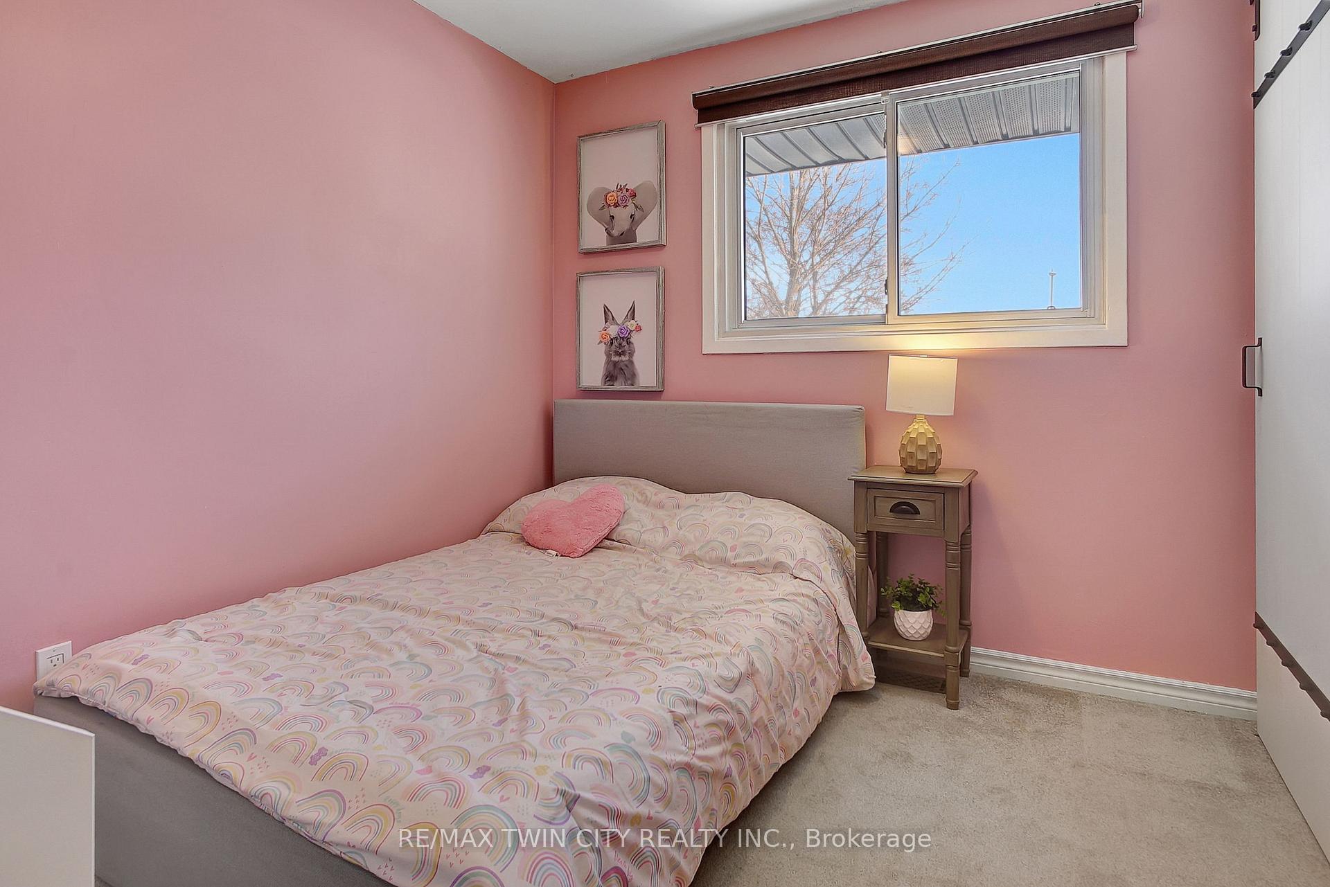Photo 20 of 11 Glen Park Crescent, Kitchener — HOMEH