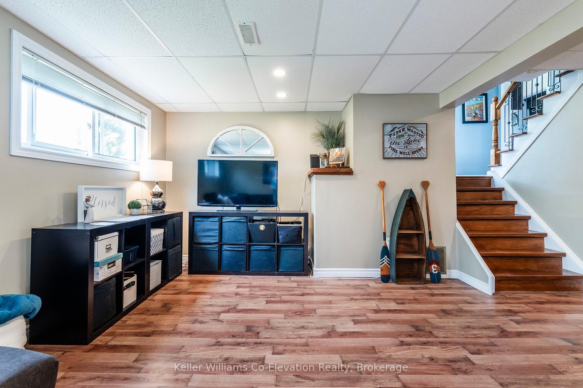 Photo 16 of 1050 Glen Eagles Crescent, Midland — HOMEH