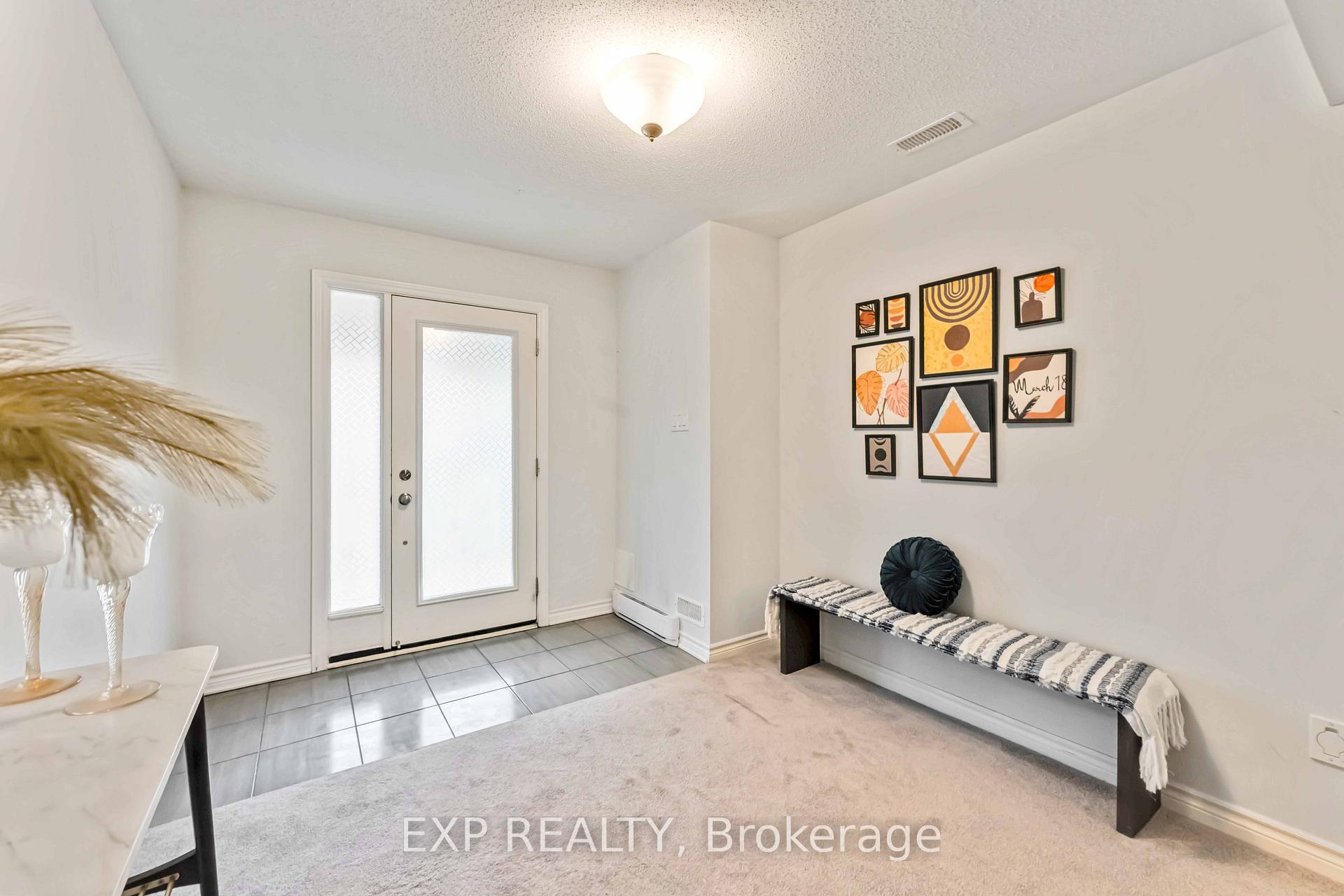 Photo 2 of 571 Roundleaf Way, Ottawa, Kanata - Emerald Meadows/Trailwest — HOMEH