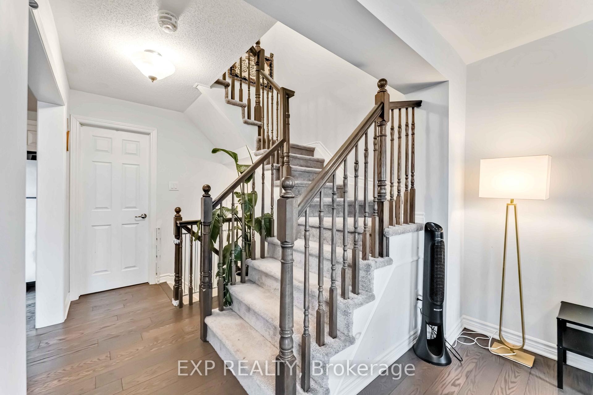 Photo 19 of 571 Roundleaf Way, Ottawa, Kanata - Emerald Meadows/Trailwest — HOMEH