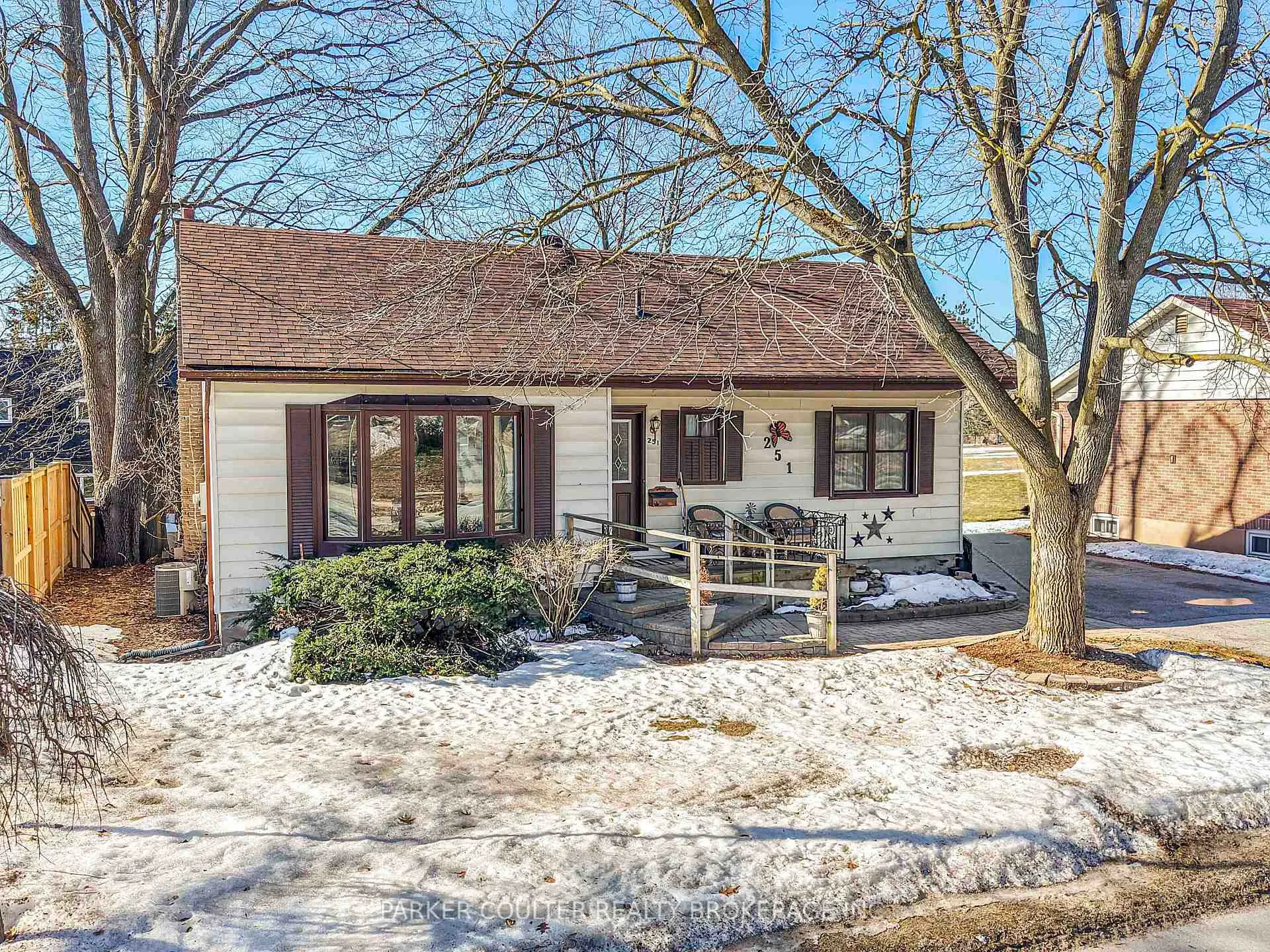 Photo 1 of 251 Codrington Street, Barrie, Codrington — HOMEH