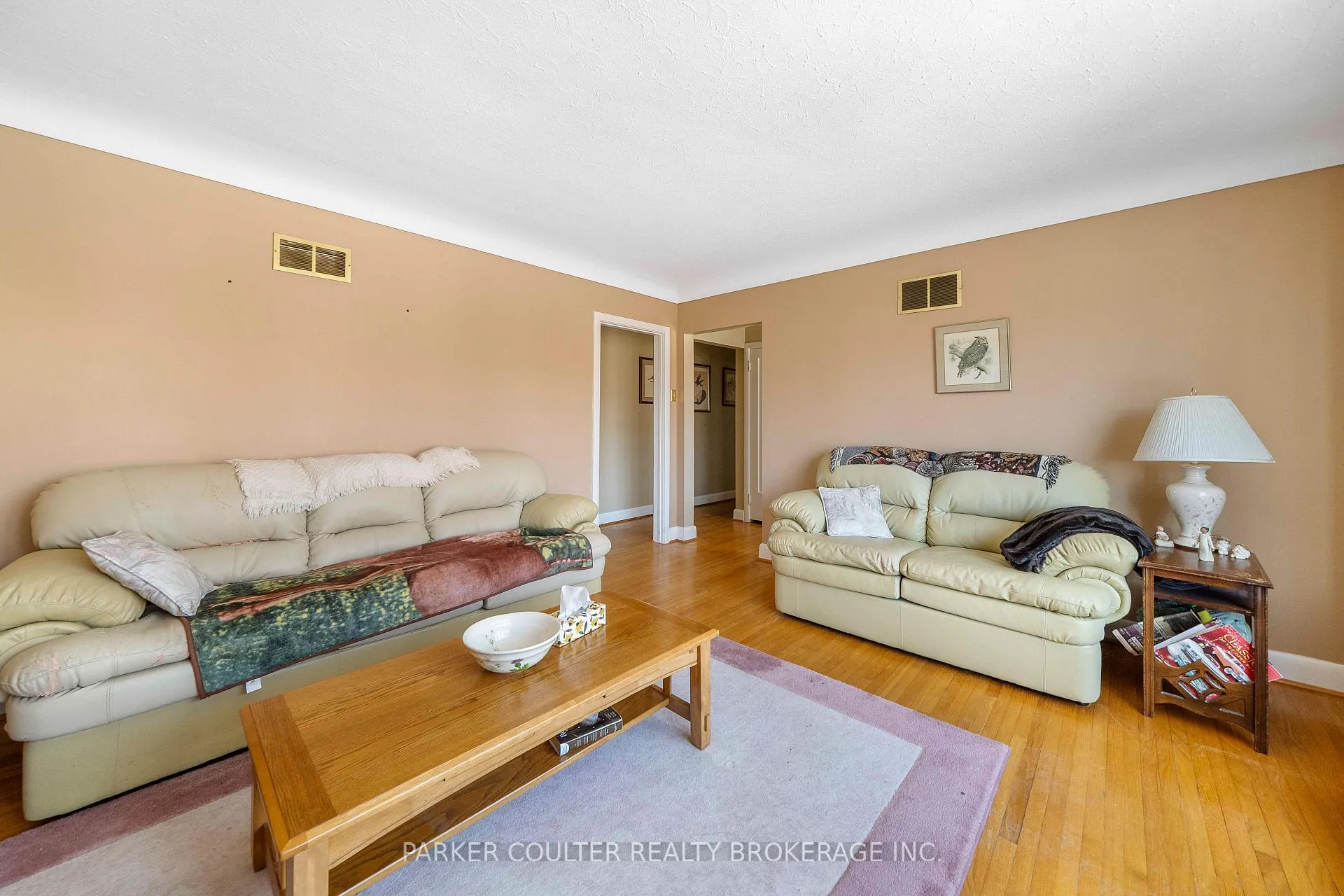 Photo 7 of 251 Codrington Street, Barrie, Codrington — HOMEH