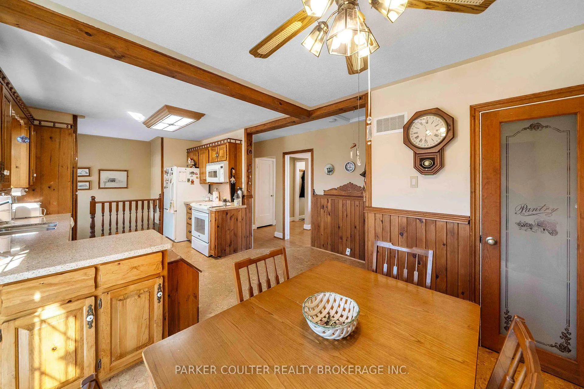 Photo 10 of 251 Codrington Street, Barrie, Codrington — HOMEH
