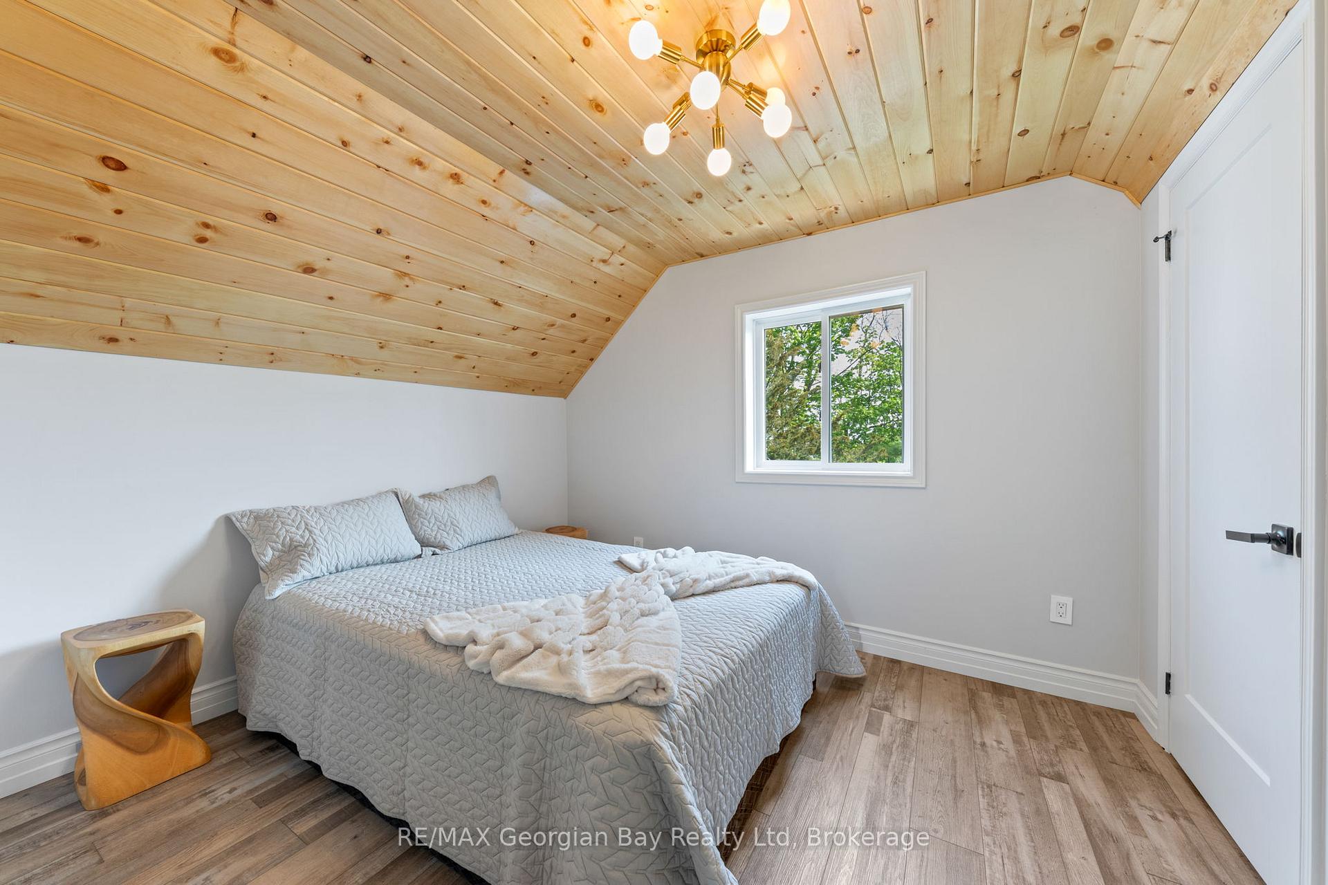 Photo 27 of 194 Charles Street, Midland — HOMEH