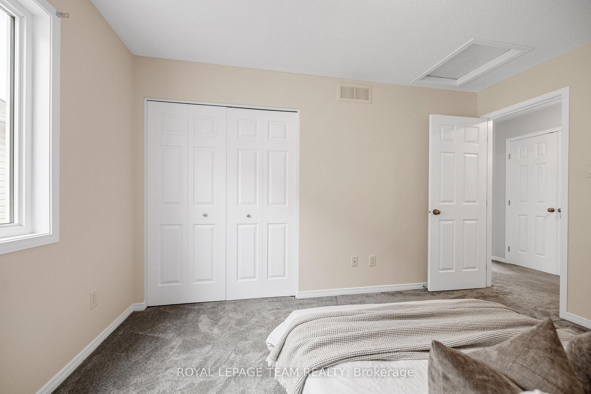 Photo 35 of 45 Catterick Crescent, Ottawa, Kanata - Morgan's Grant/South March — HOMEH