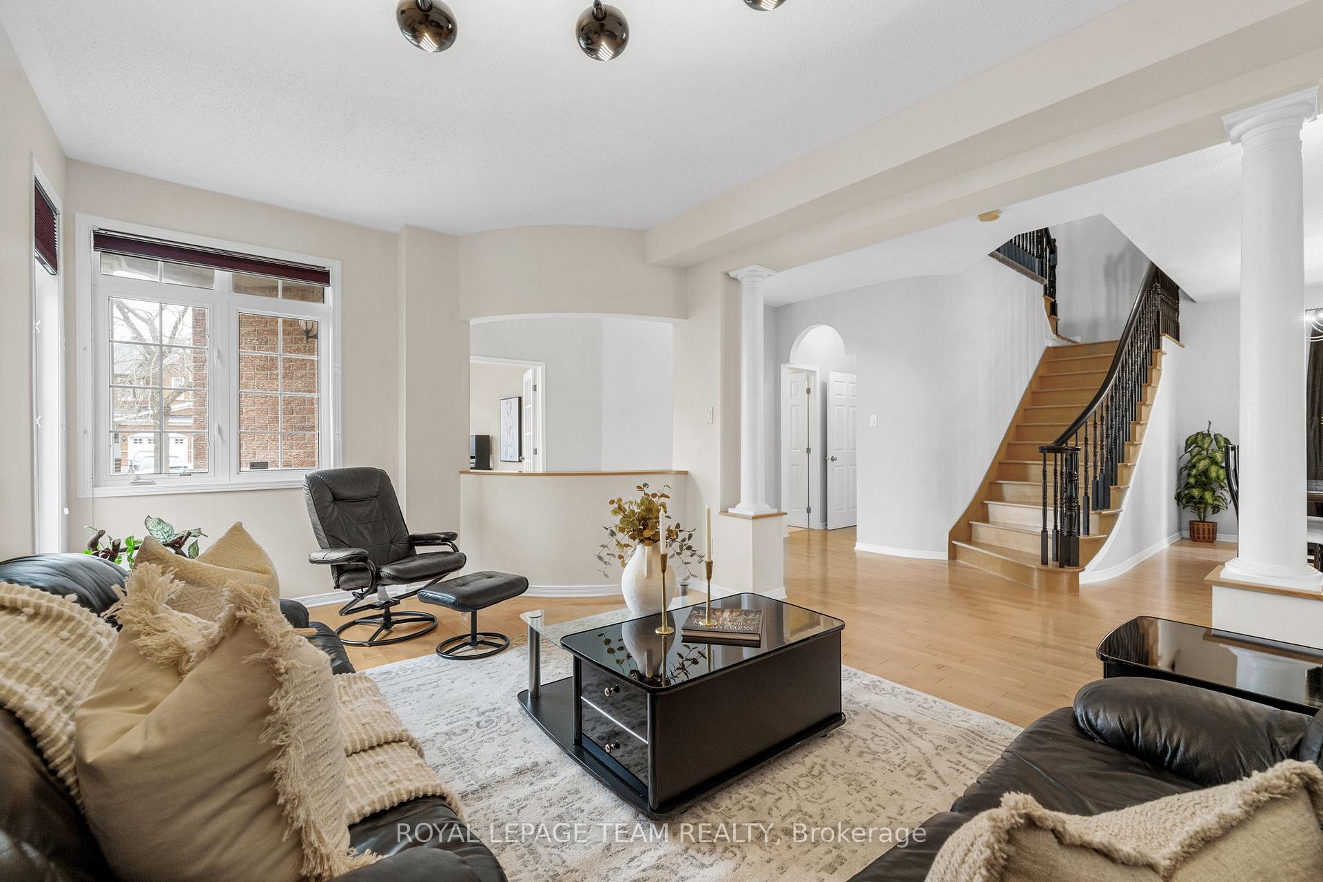 Photo 42 of 45 Catterick Crescent, Ottawa, Kanata - Morgan's Grant/South March — HOMEH