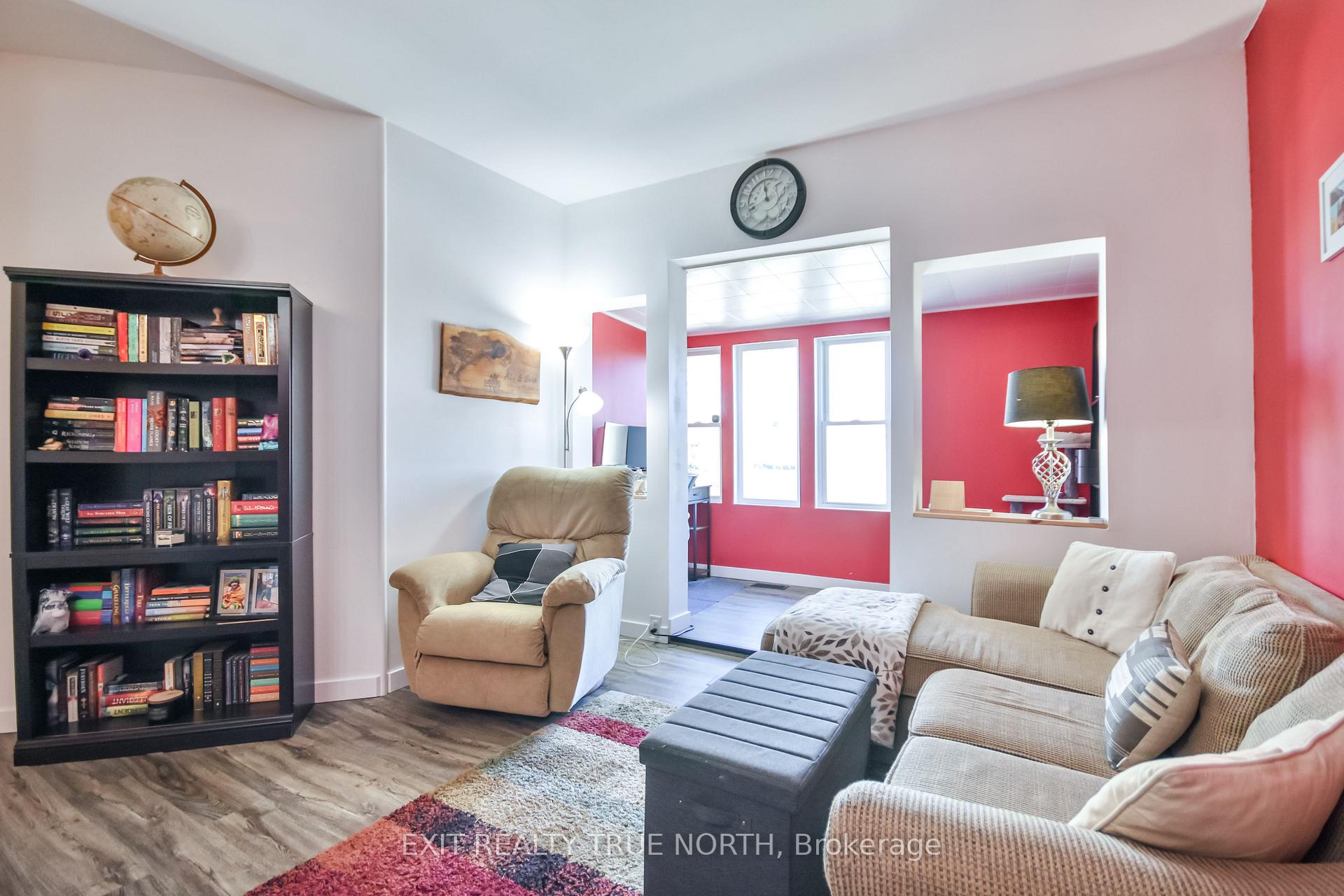 Photo 5 of 385 Gloucester Street, Midland — HOMEH