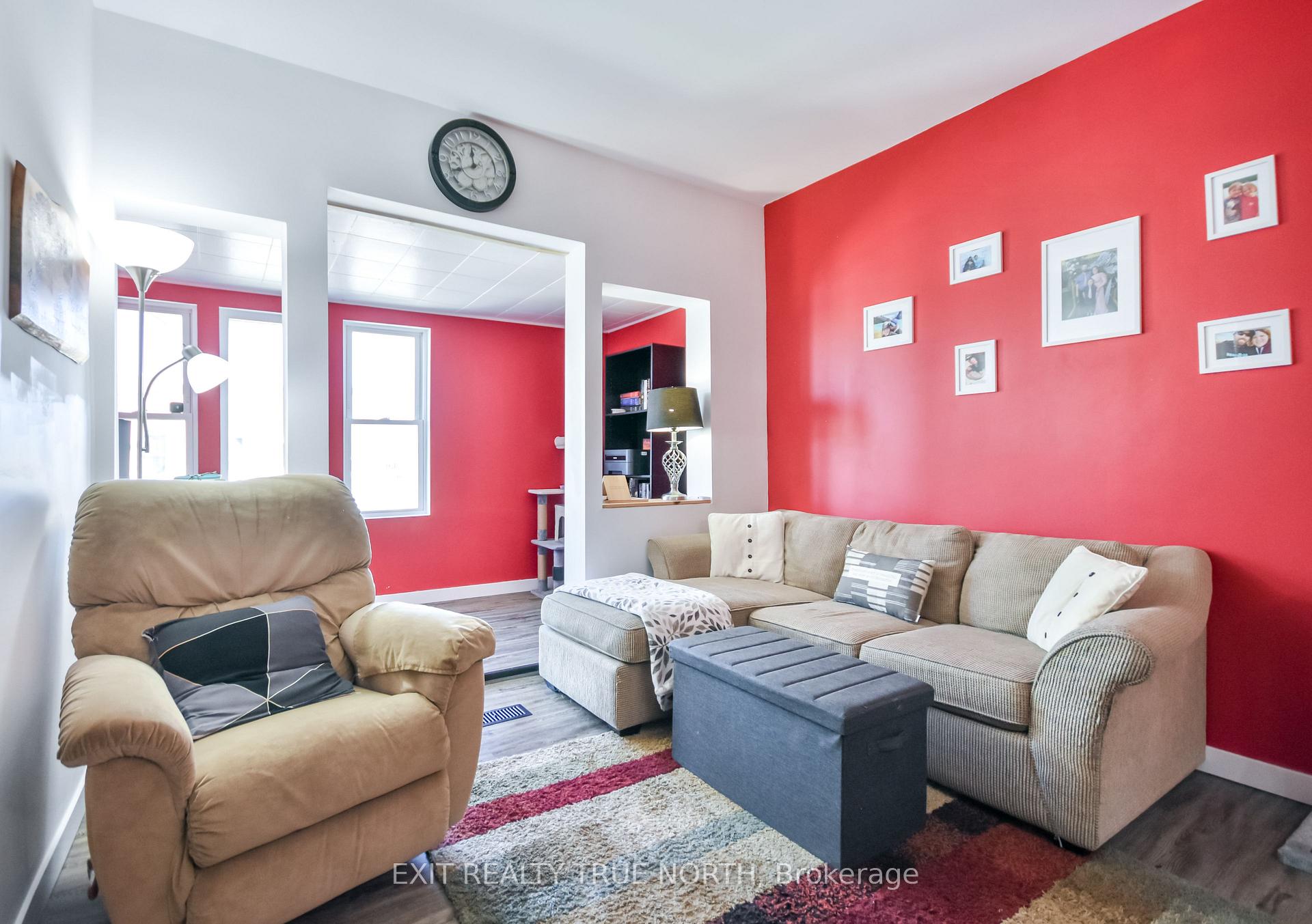 Photo 6 of 385 Gloucester Street, Midland — HOMEH
