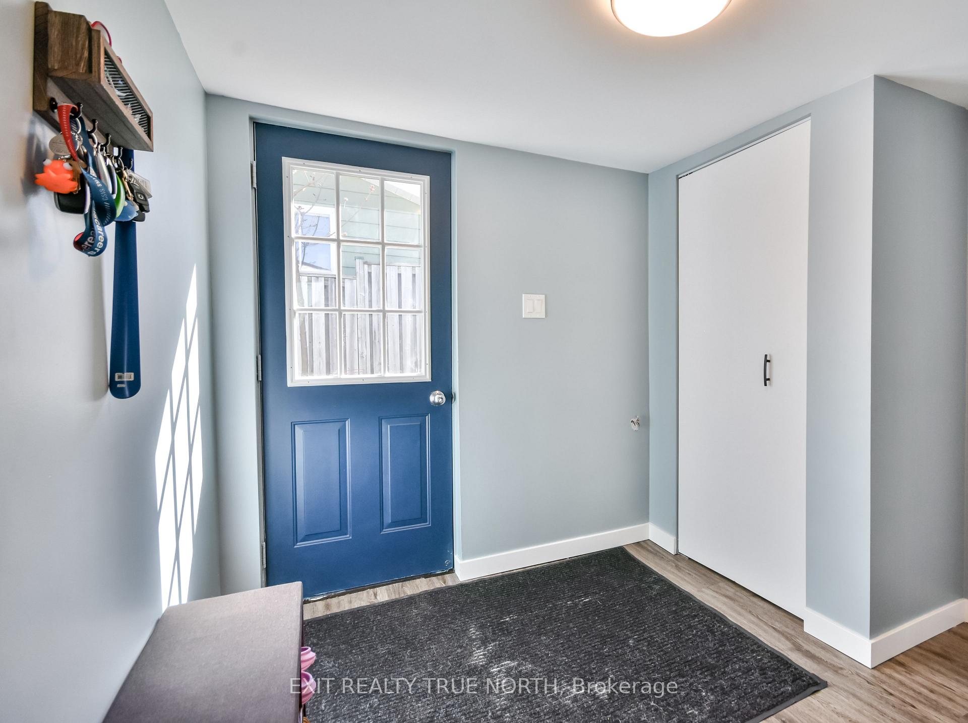 Photo 17 of 385 Gloucester Street, Midland — HOMEH