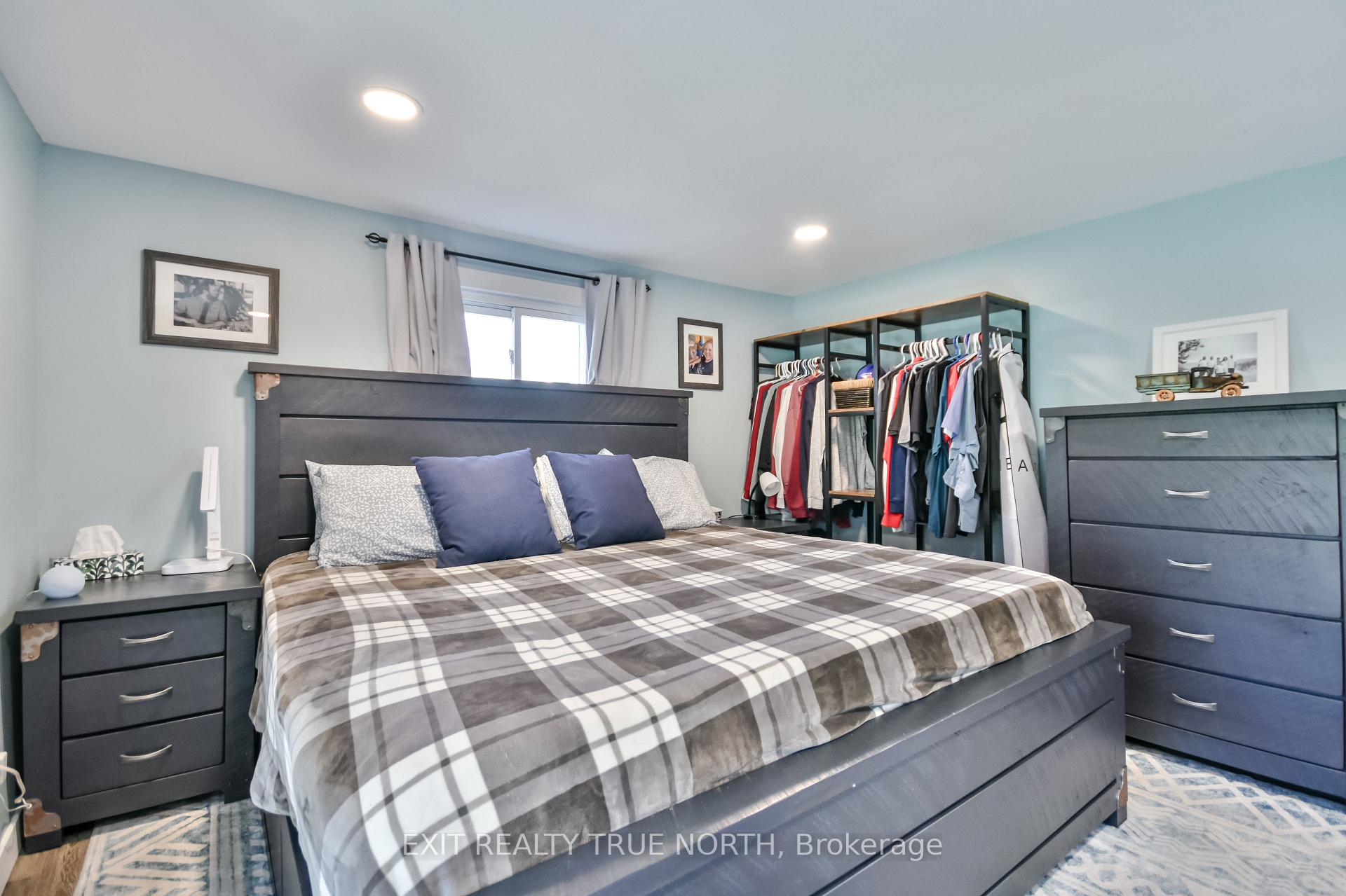 Photo 20 of 385 Gloucester Street, Midland — HOMEH