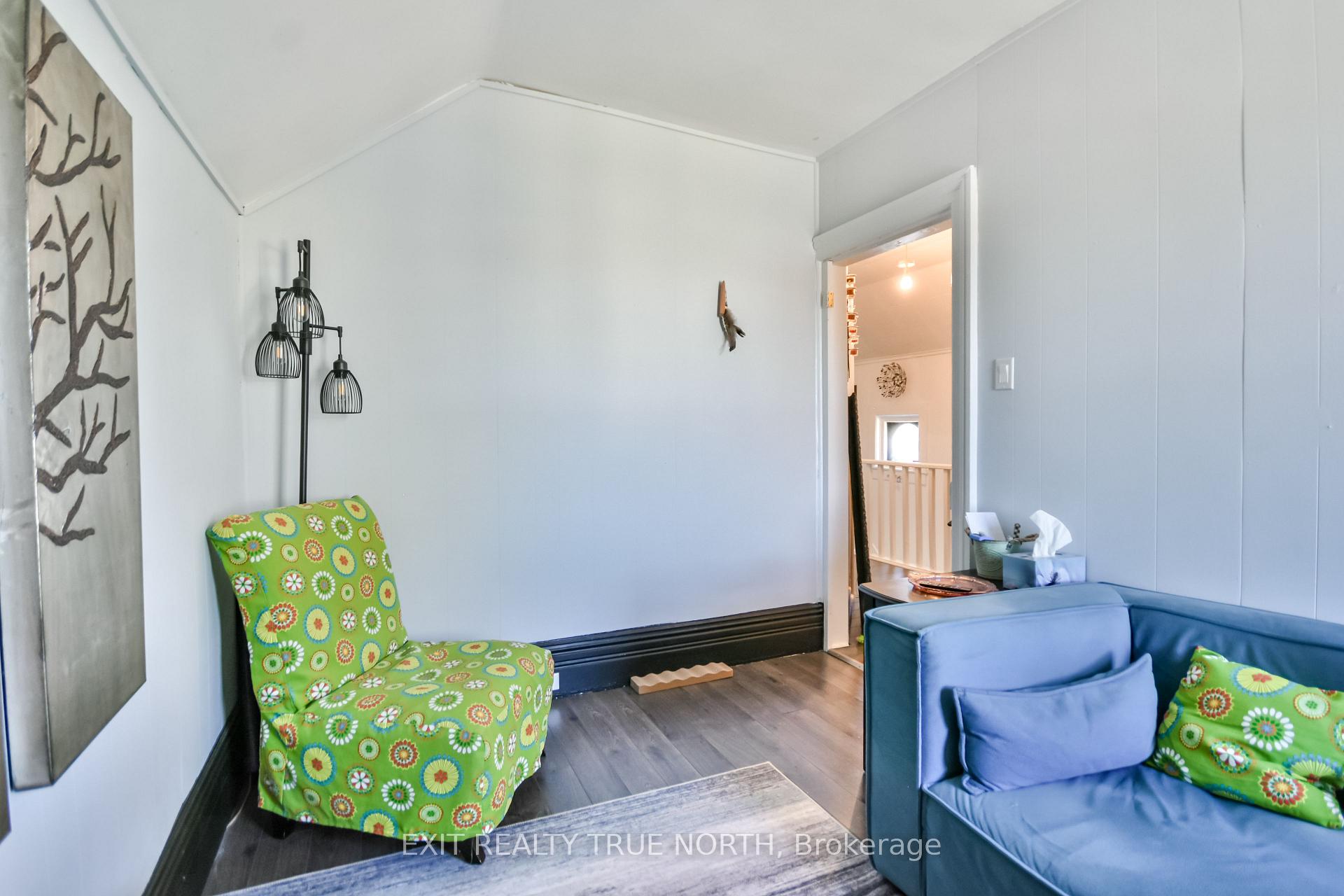 Photo 33 of 385 Gloucester Street, Midland — HOMEH