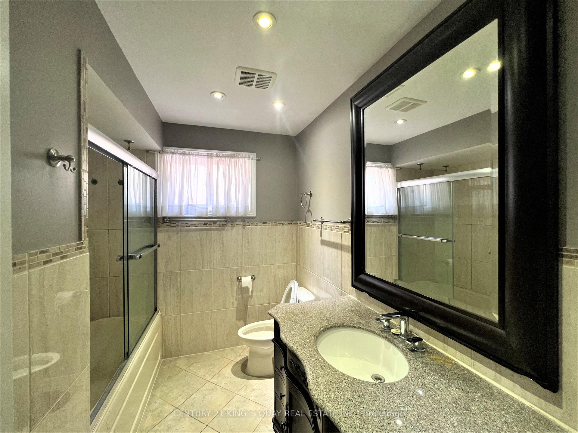 Photo 7 of 59 Fonthill Boulevard, Markham, Unionville — HOMEH