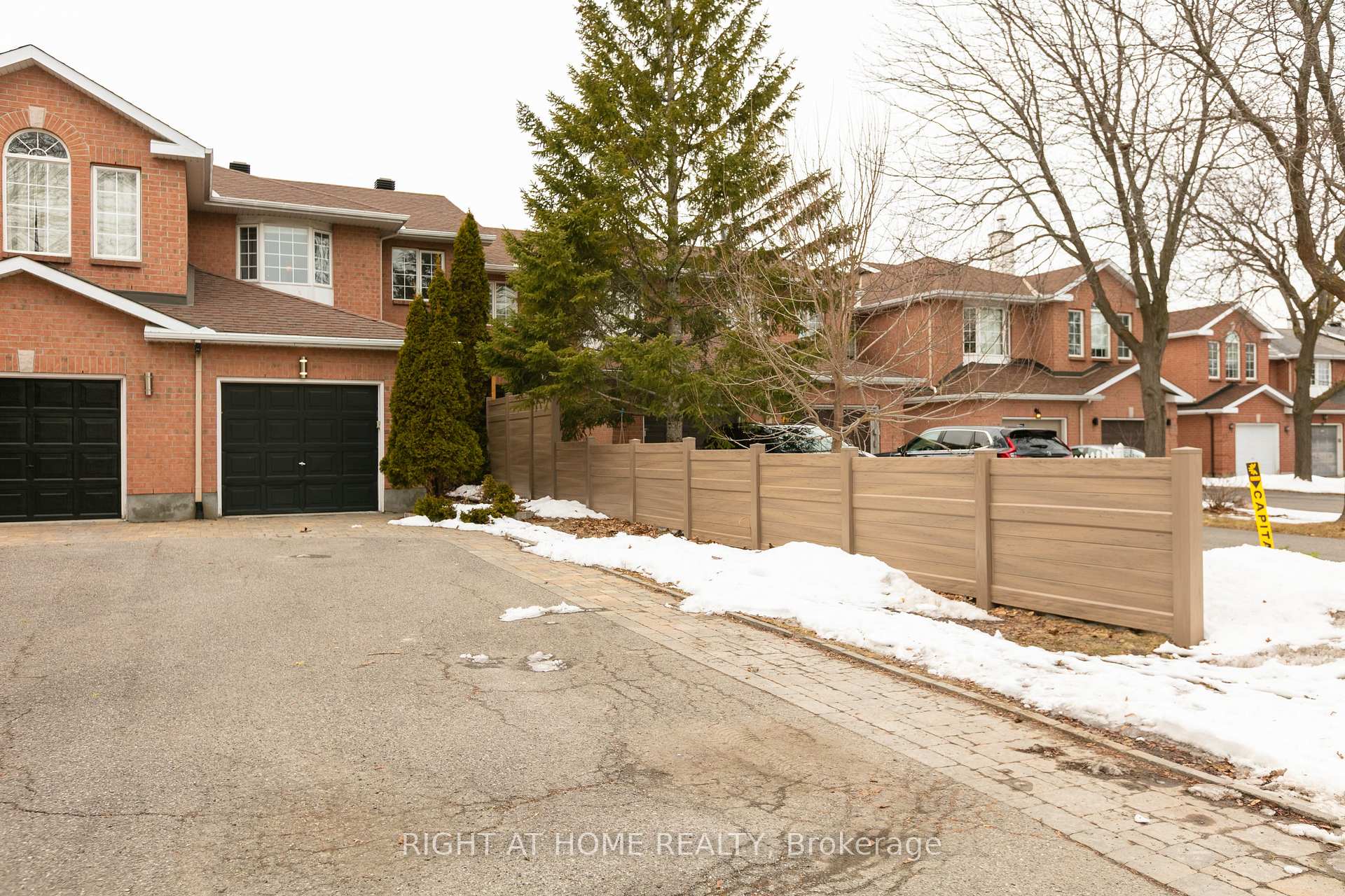 Photo 2 of 83 Cohen Avenue, Ottawa, Kanata - Katimavik — HOMEH