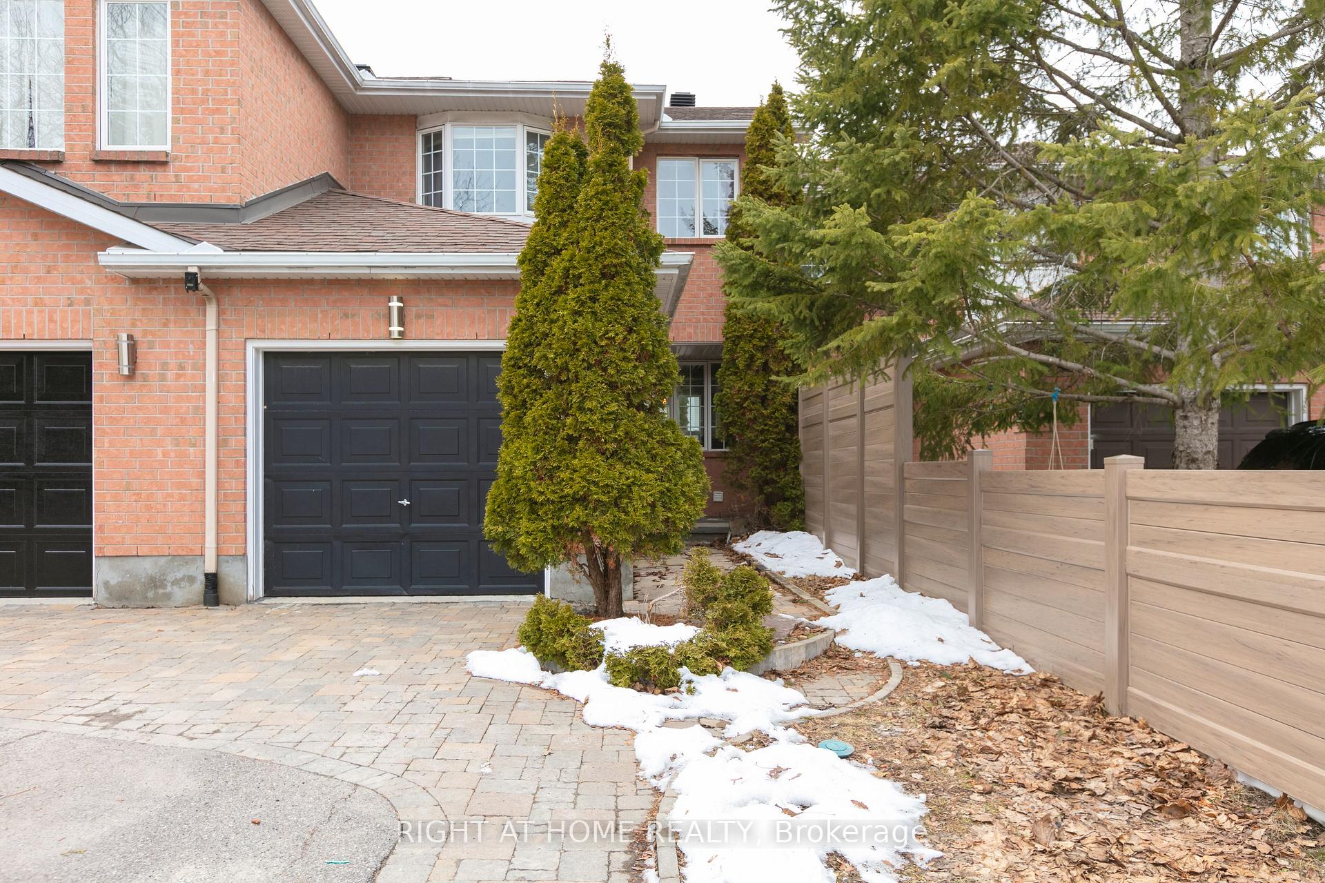 Photo 3 of 83 Cohen Avenue, Ottawa, Kanata - Katimavik — HOMEH