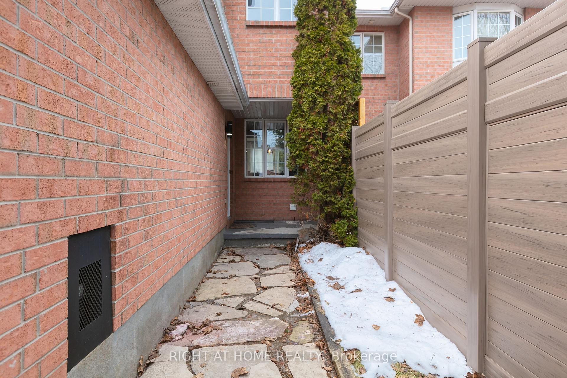 Photo 4 of 83 Cohen Avenue, Ottawa, Kanata - Katimavik — HOMEH