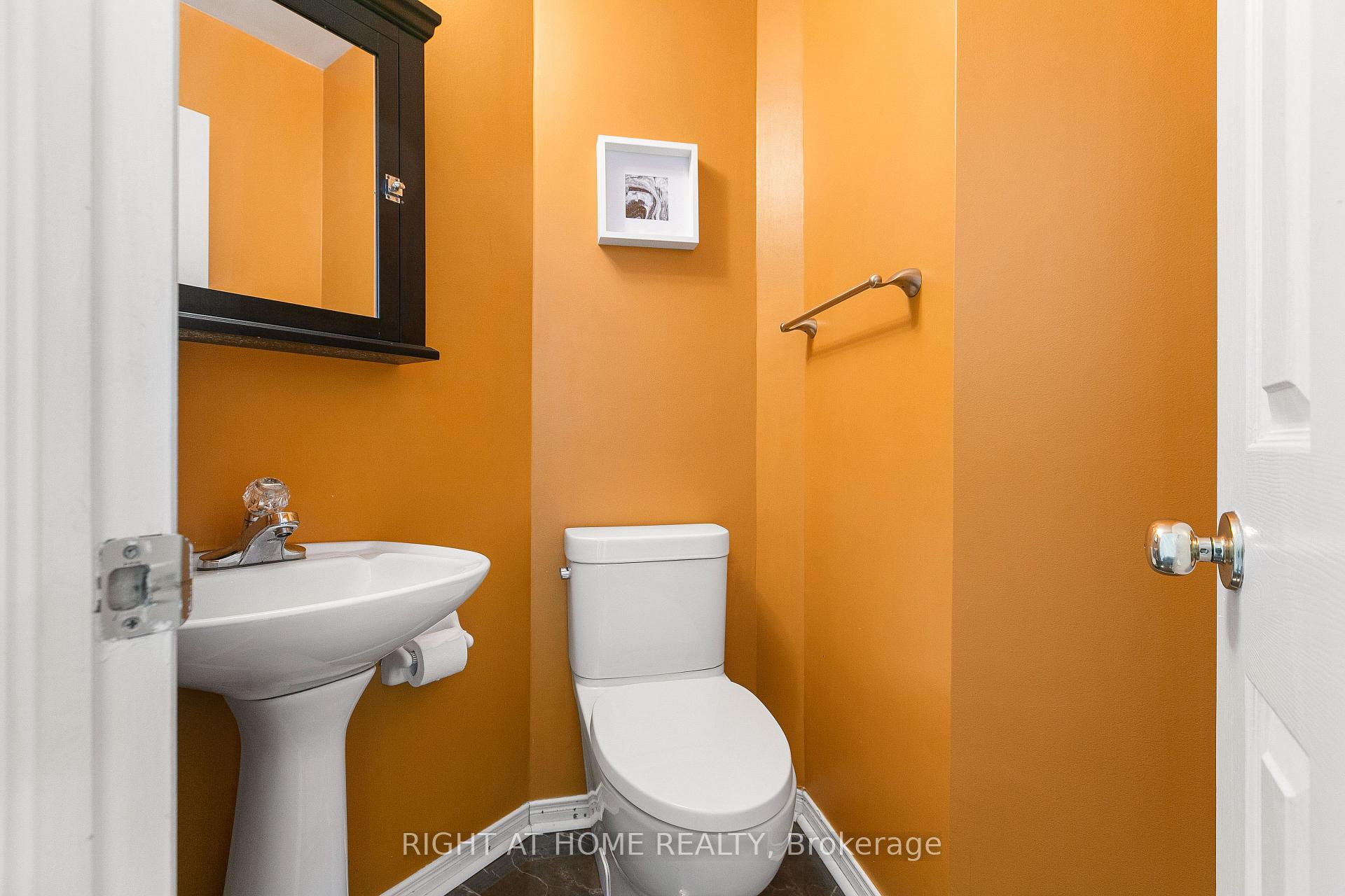 Photo 18 of 83 Cohen Avenue, Ottawa, Kanata - Katimavik — HOMEH