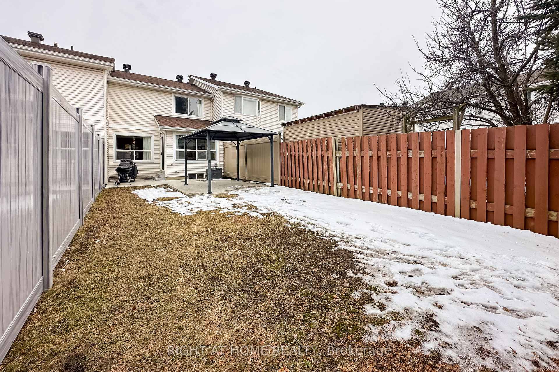 Photo 38 of 83 Cohen Avenue, Ottawa, Kanata - Katimavik — HOMEH