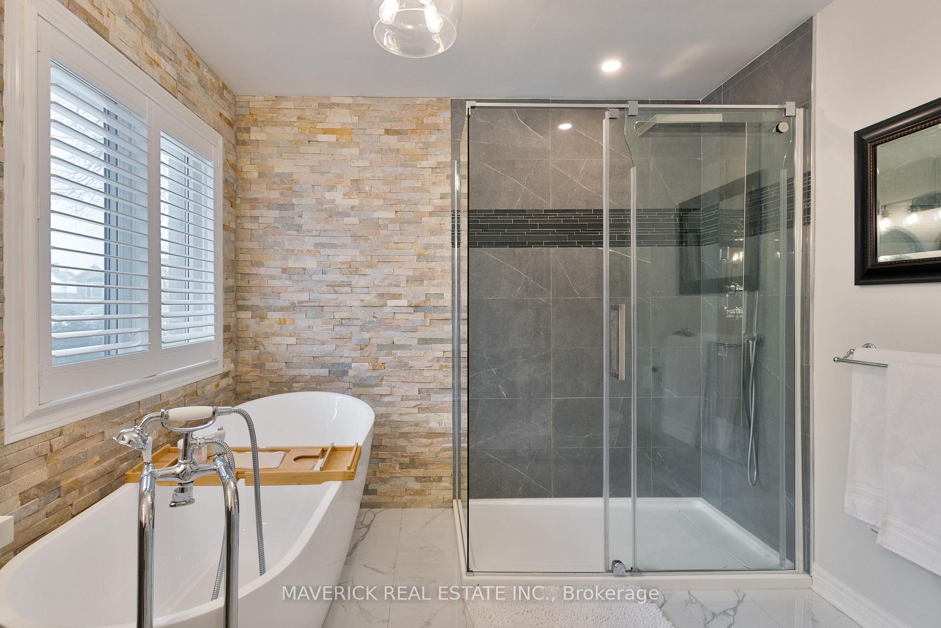 Photo 25 of 43 Birchcrest Drive, Middlesex Centre, Kilworth — HOMEH