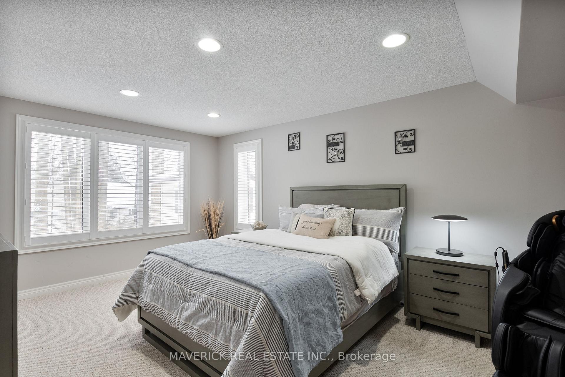 Photo 32 of 43 Birchcrest Drive, Middlesex Centre, Kilworth — HOMEH