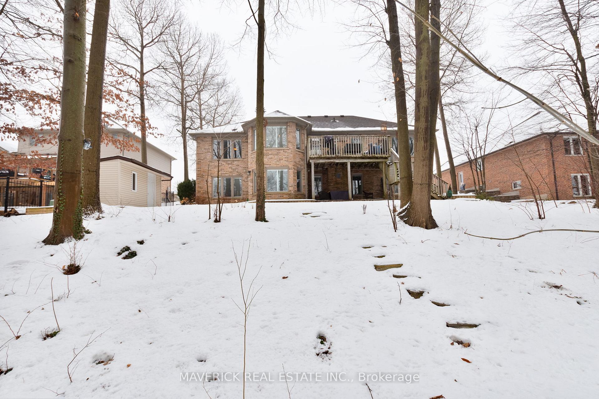 Photo 38 of 43 Birchcrest Drive, Middlesex Centre, Kilworth — HOMEH