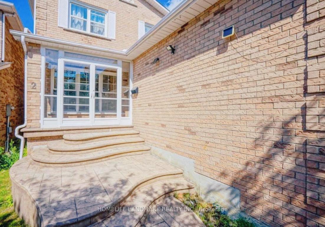 Photo 2 of 2 Marion Crescent, Markham, Raymerville — HOMEH